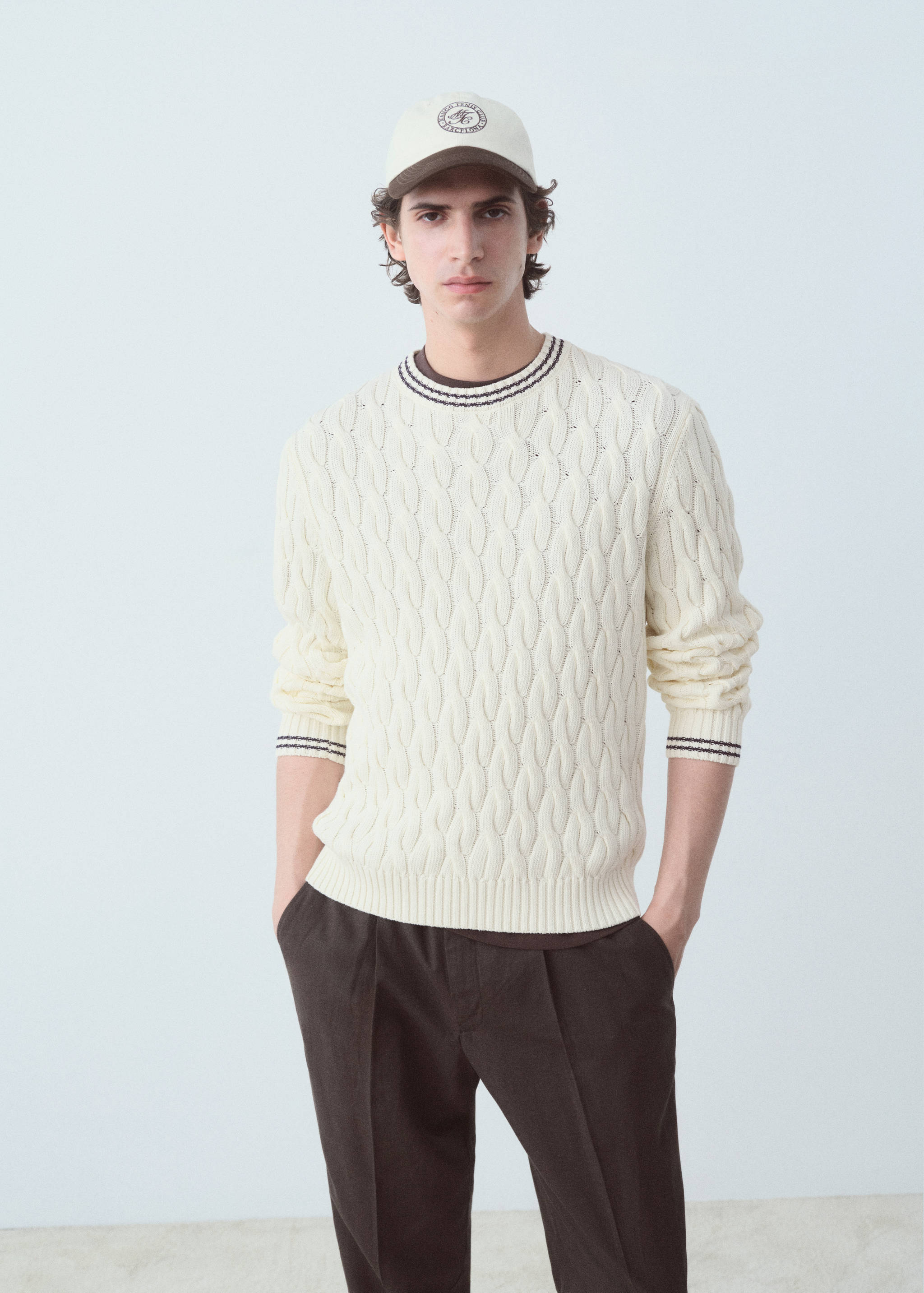 Cable-knit cotton sweater - Medium plane