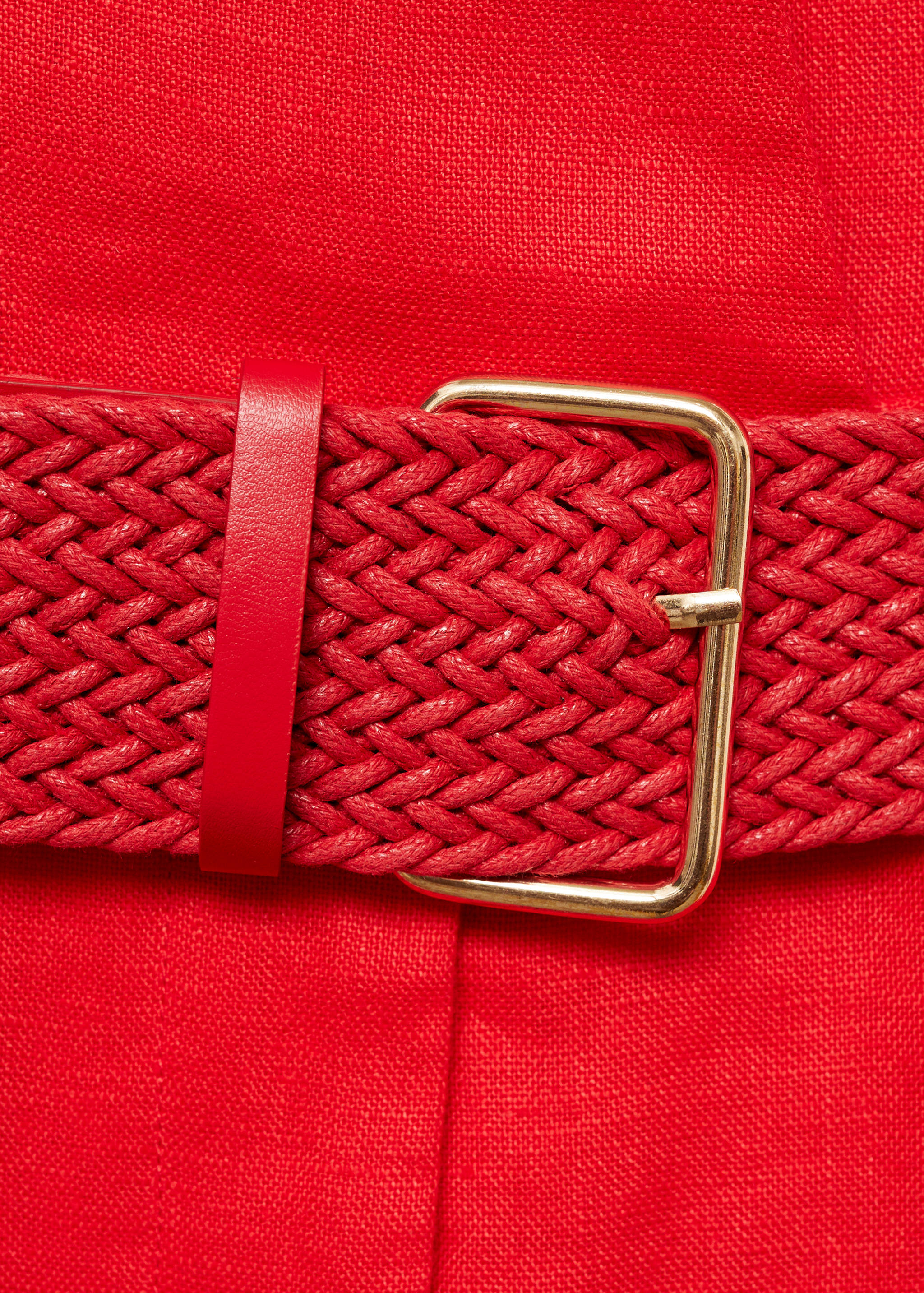 Macacão camiseiro de linho com cinto - Pormenor do artigo 0