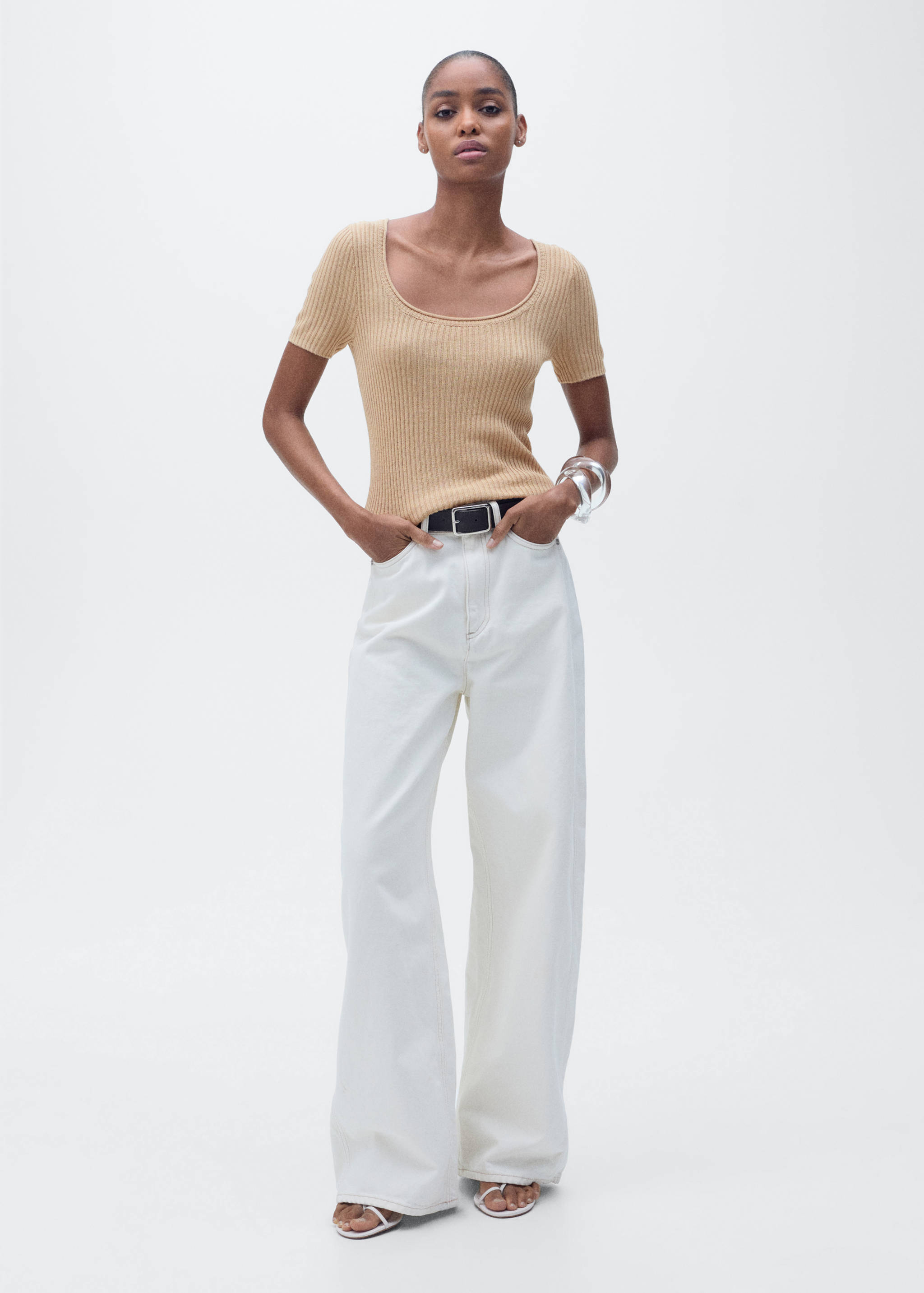 Camisola de malha com mistura de linho - Plano geral