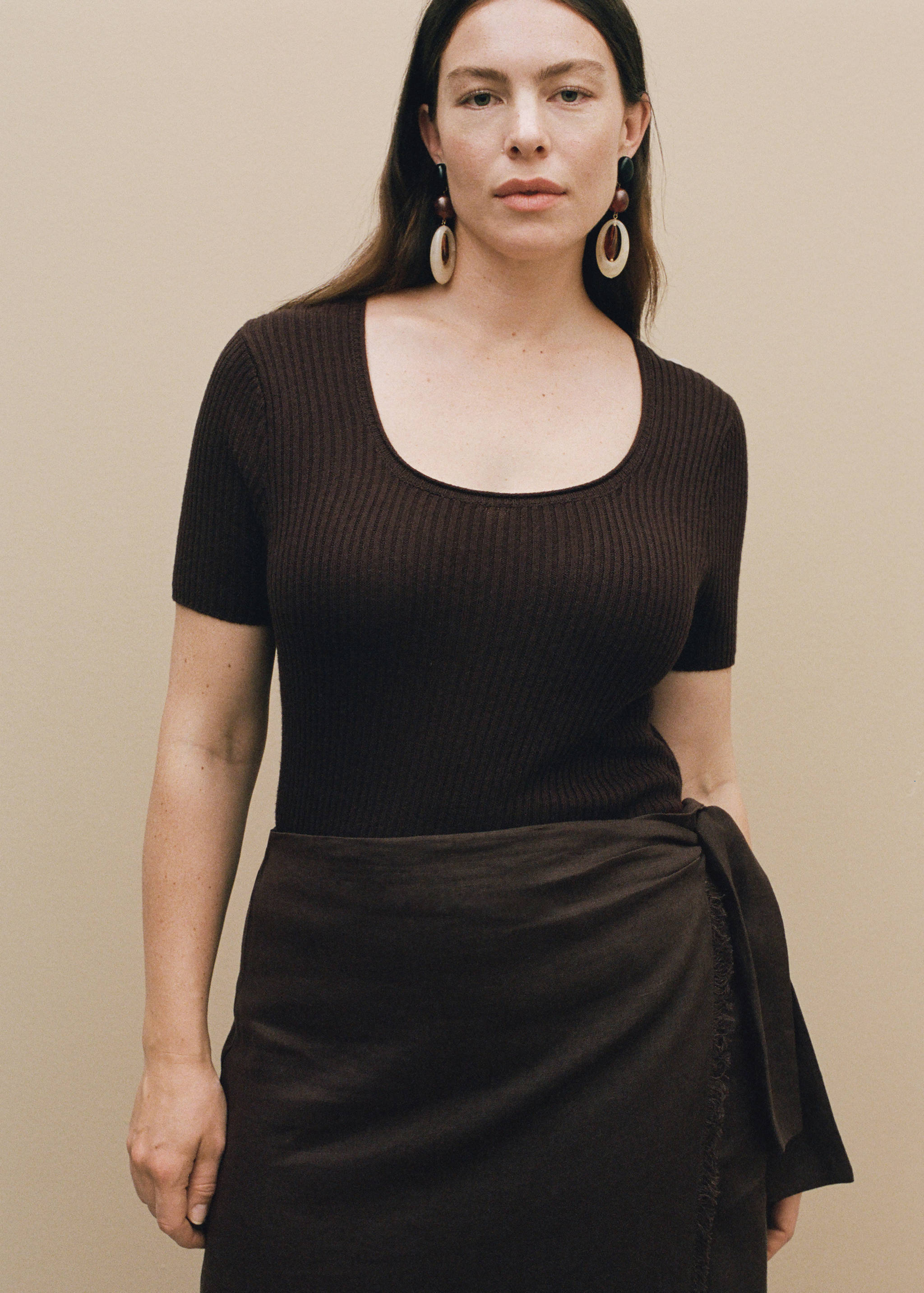 Camisola de malha com mistura de linho - Pormenor do artigo 7