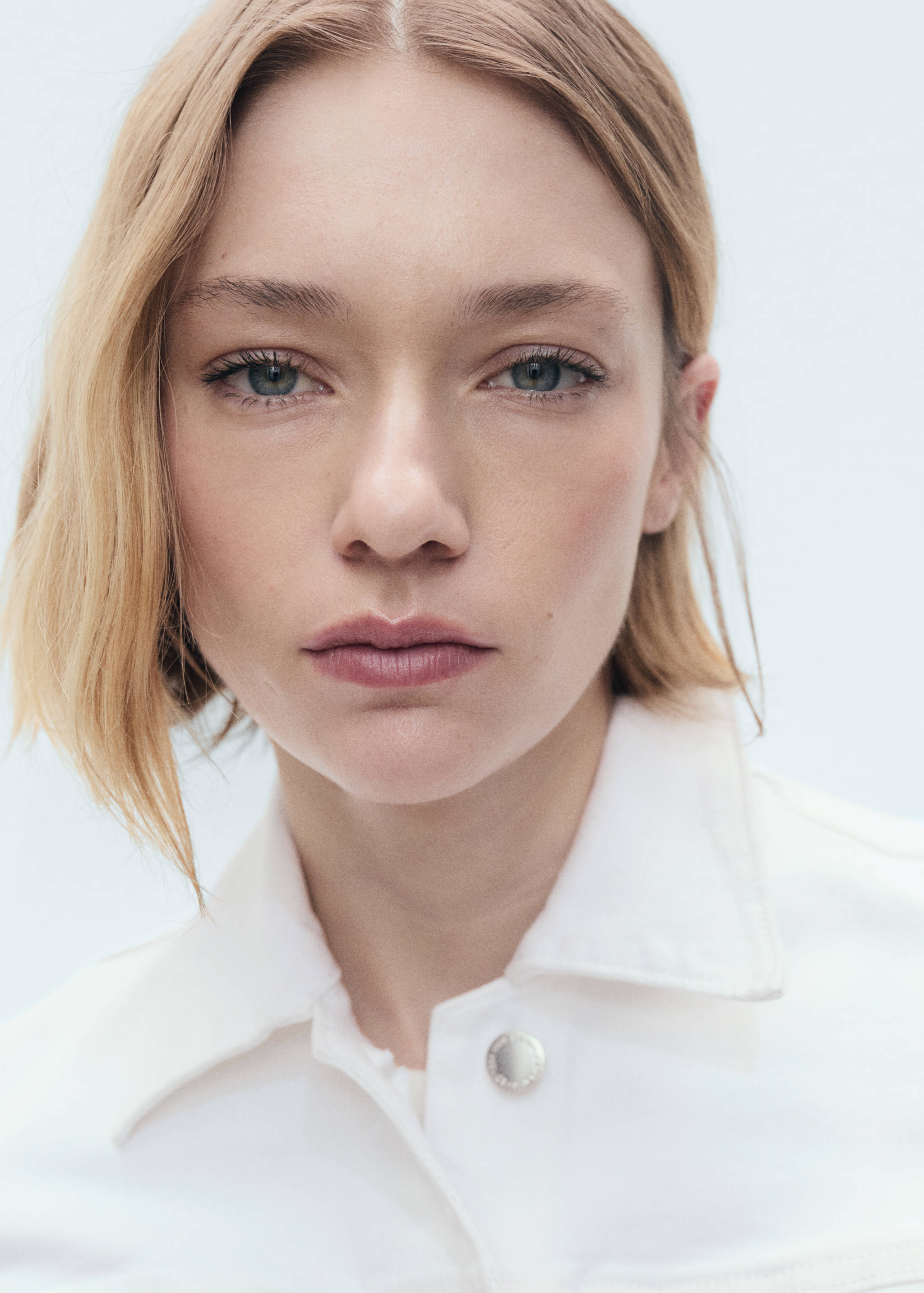 Chaqueta vaquera crop - Detalle del artículo 1