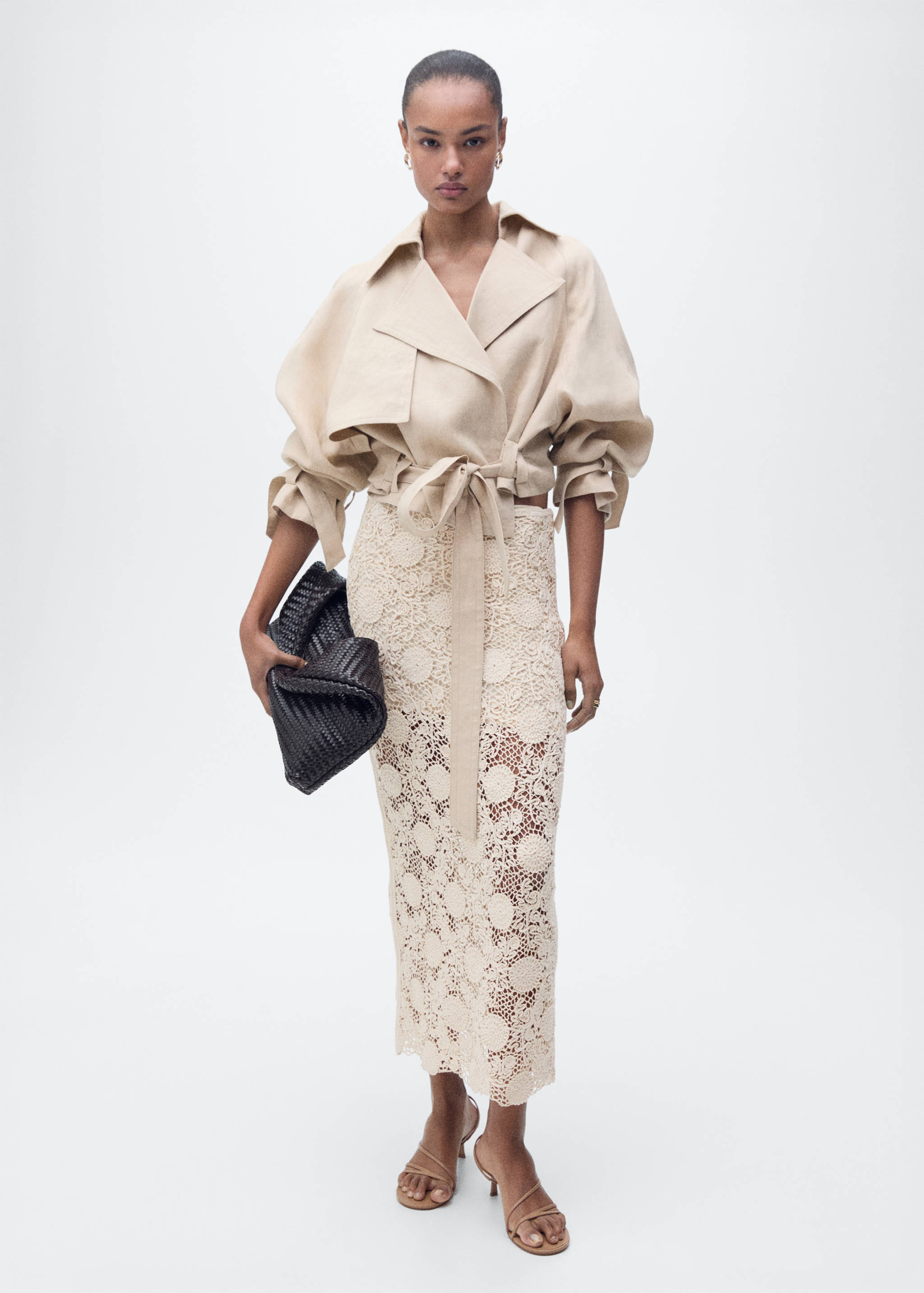 Long crochet floral skirt - General plane