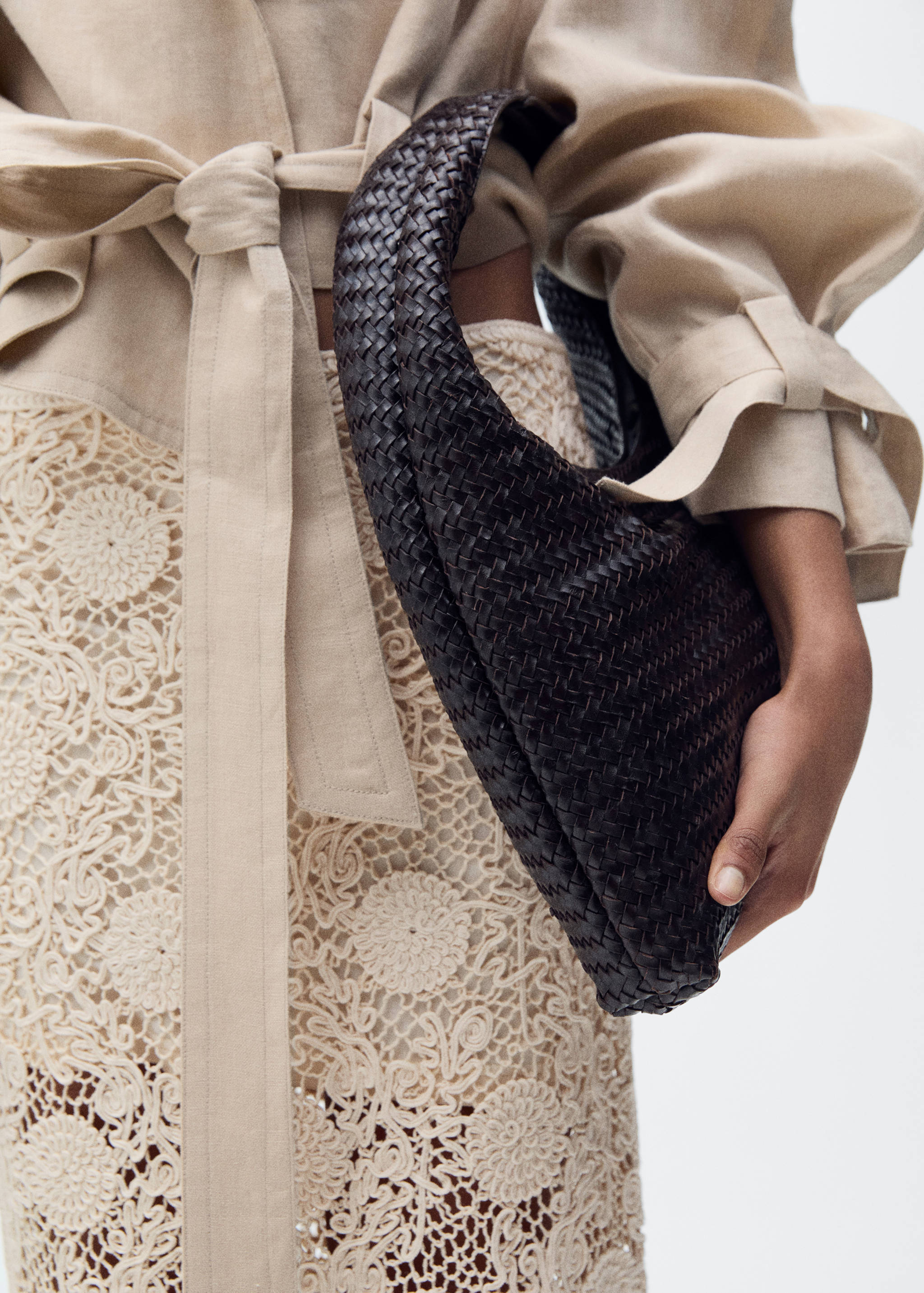 Long crochet floral skirt - Details of the article 1