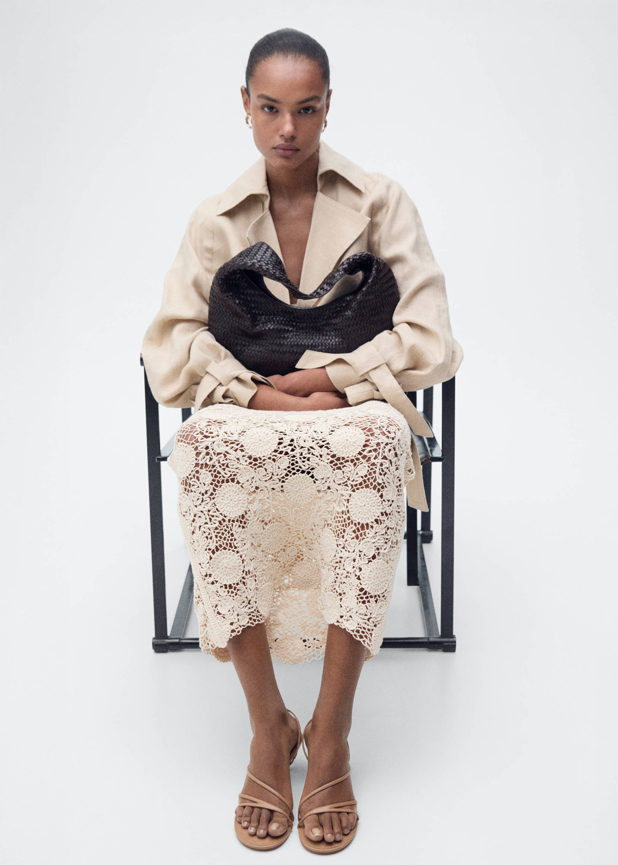 Long crochet floral skirt - Details of the article 6