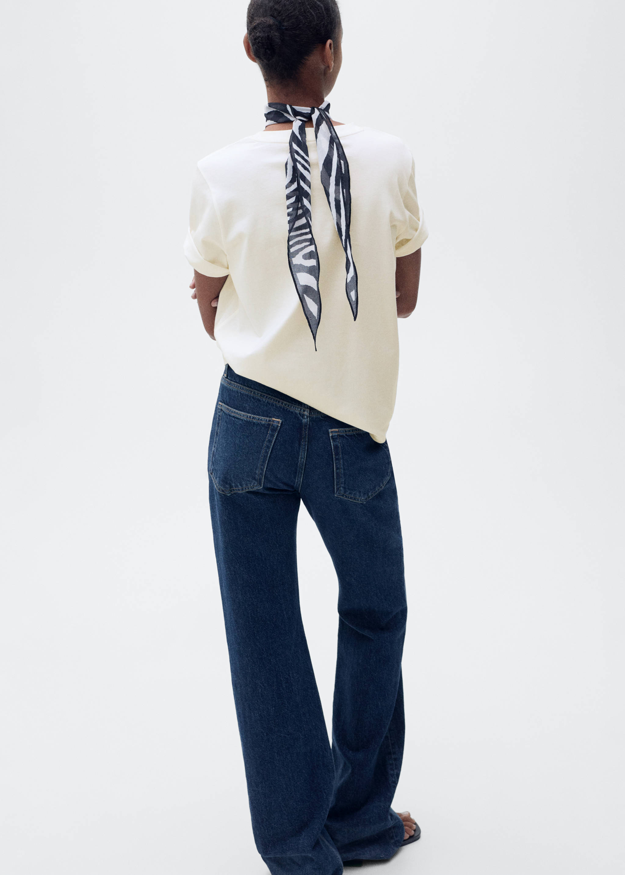 Kortärmad tryckt t-shirt - Artikelns baksida