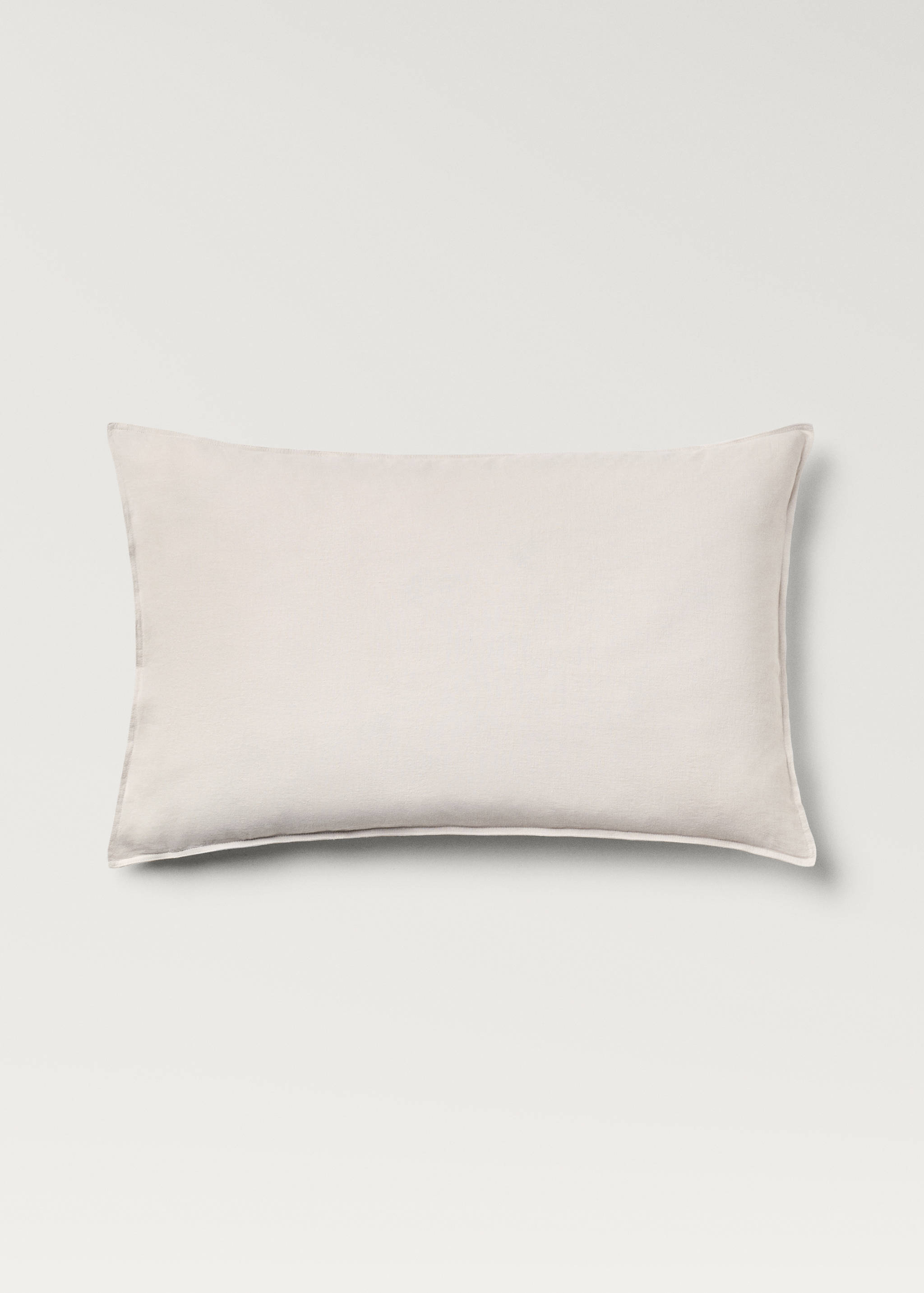 Two washed linen pillowcases 50x75 cm - Article without model