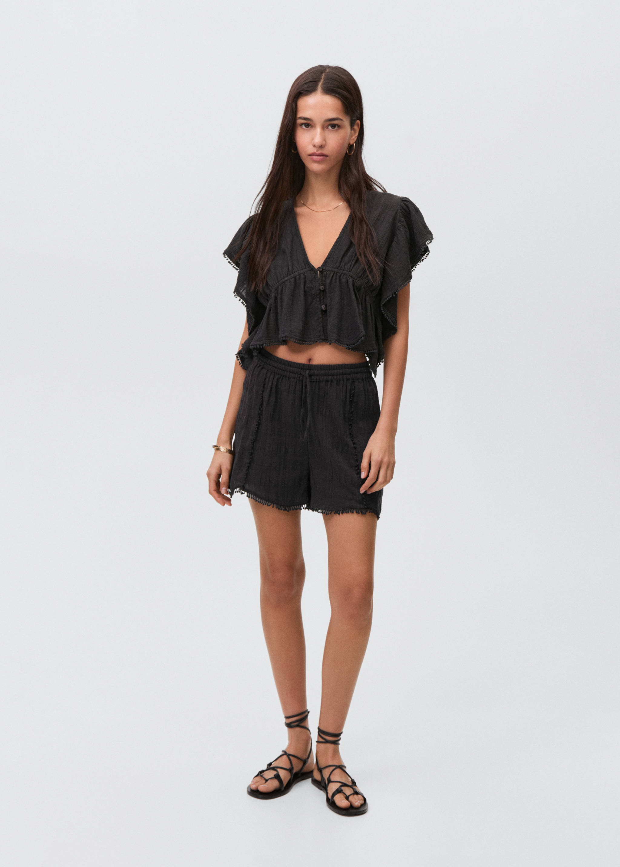 Ruffled crop blouse - General plane