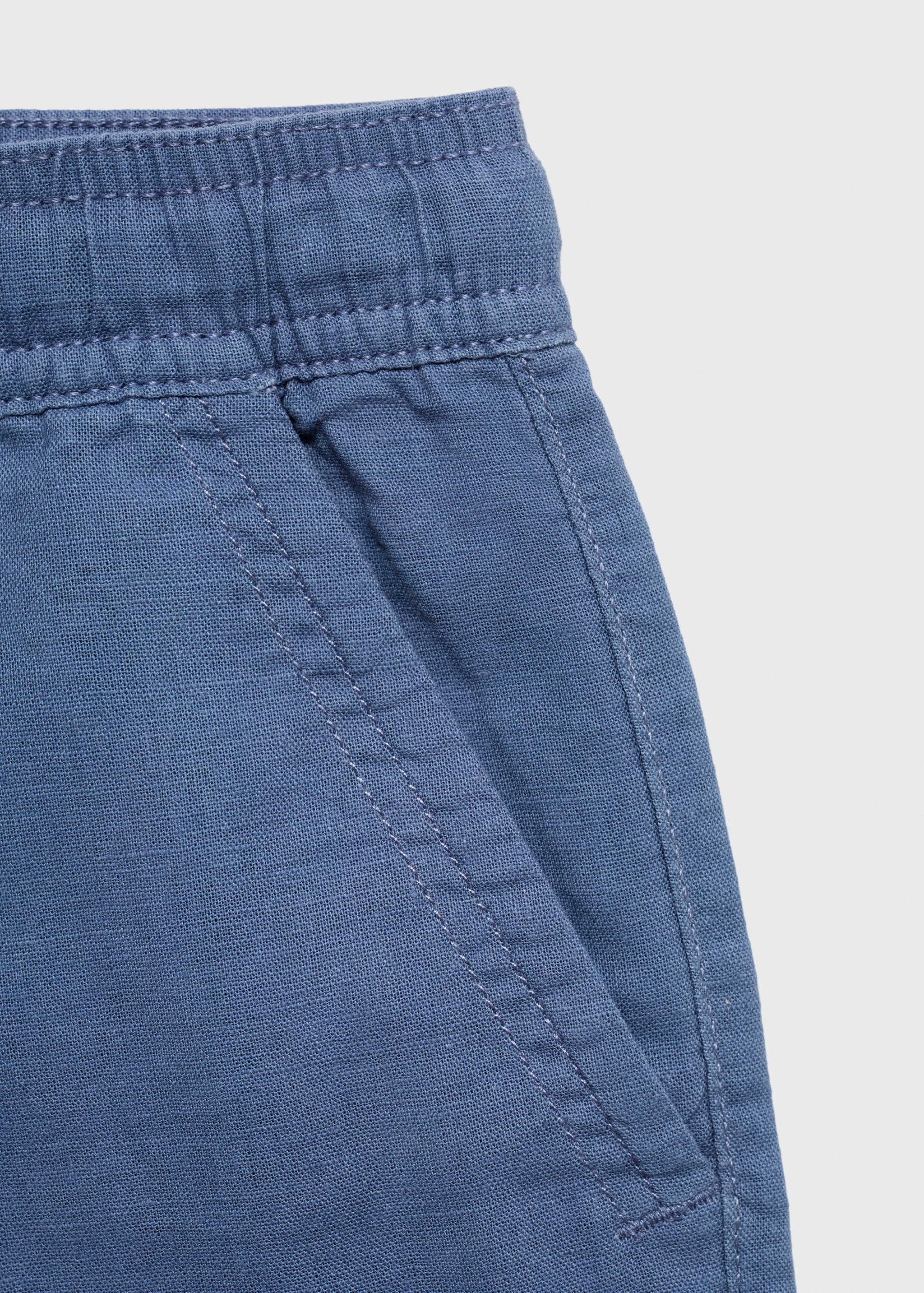 Elastic waist linen Bermuda shorts - Details of the article 0
