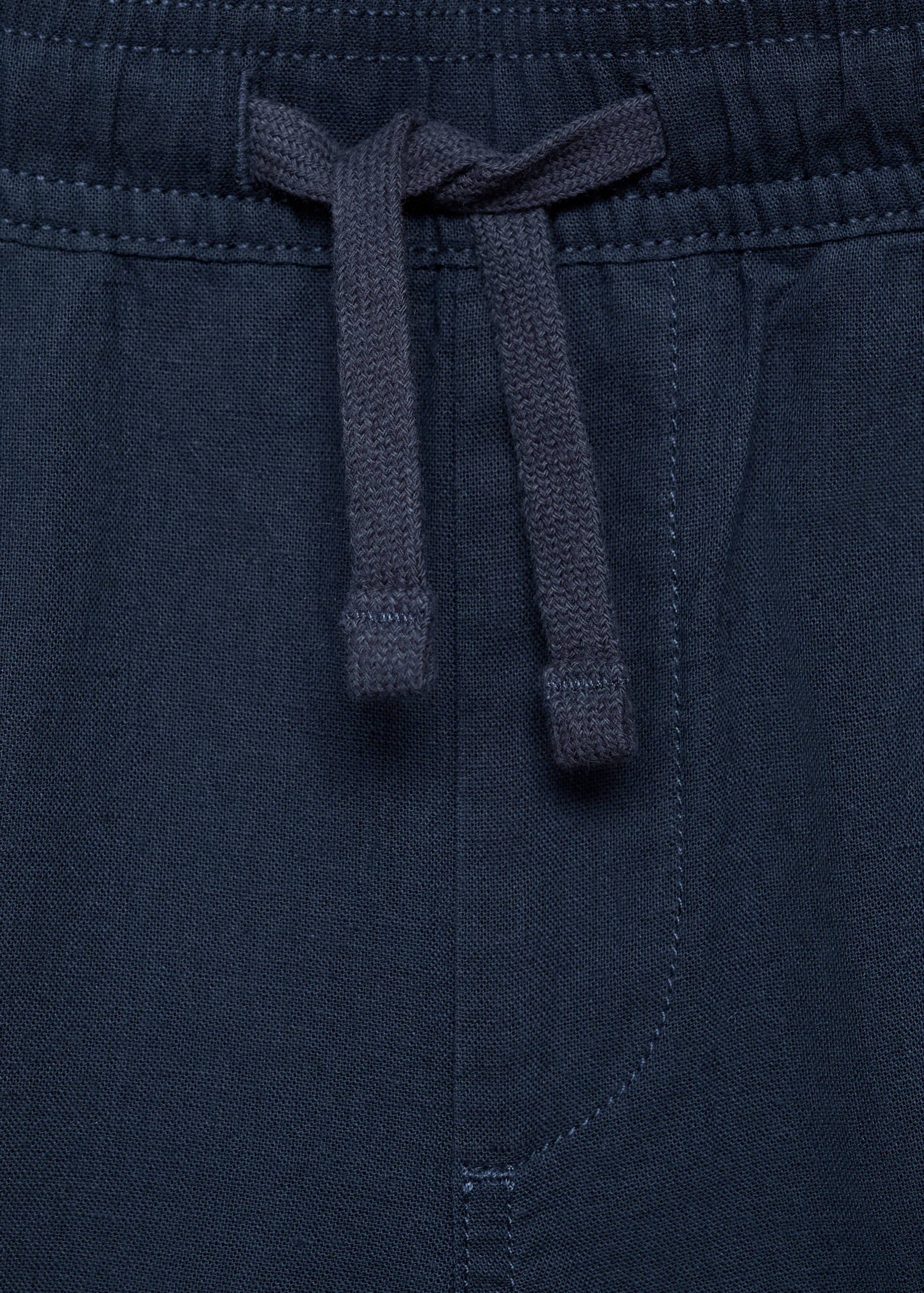 Elastic waist linen Bermuda shorts - Details of the article 8