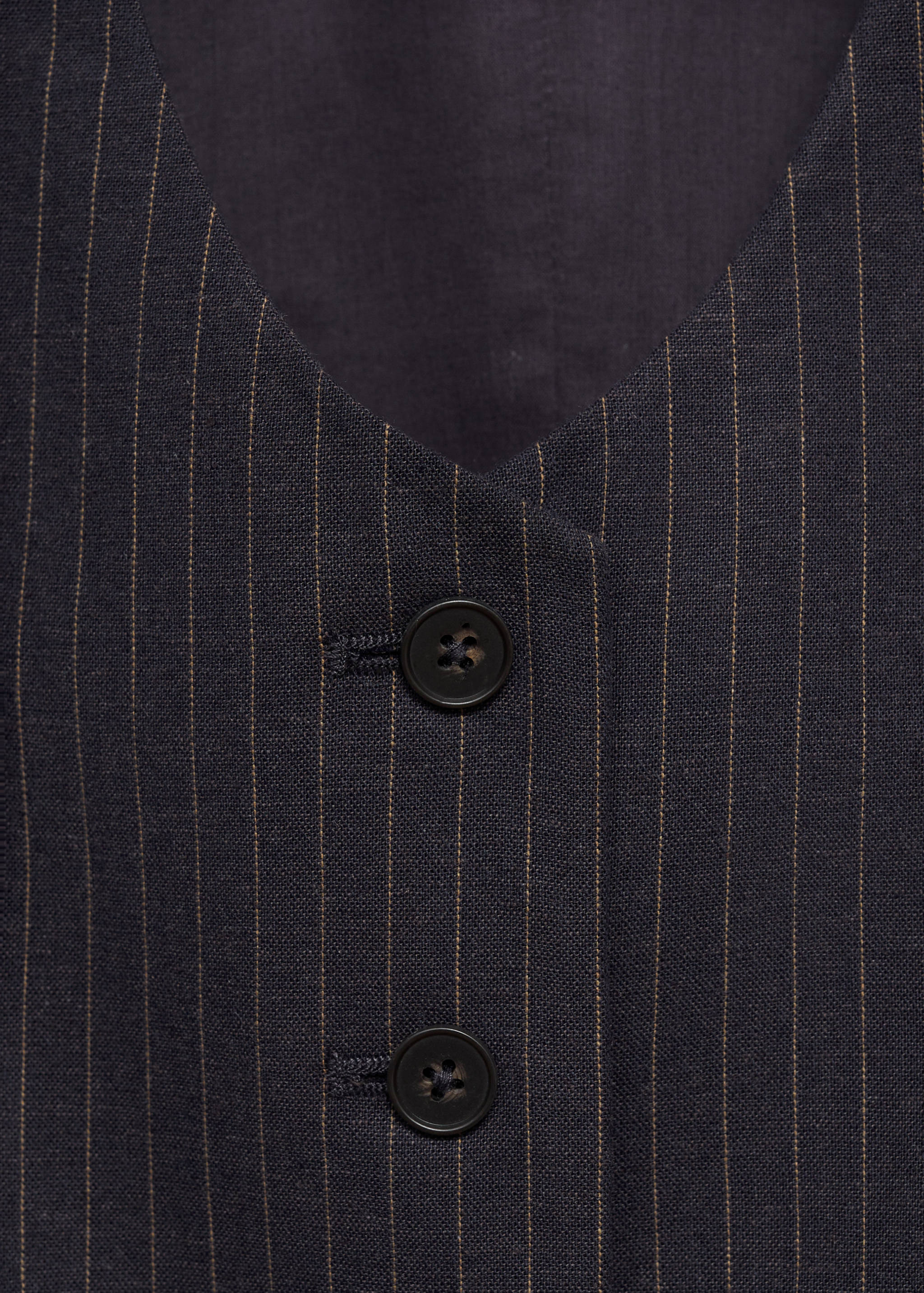 Colete de fato de mistura de linho - Pormenor do artigo 8