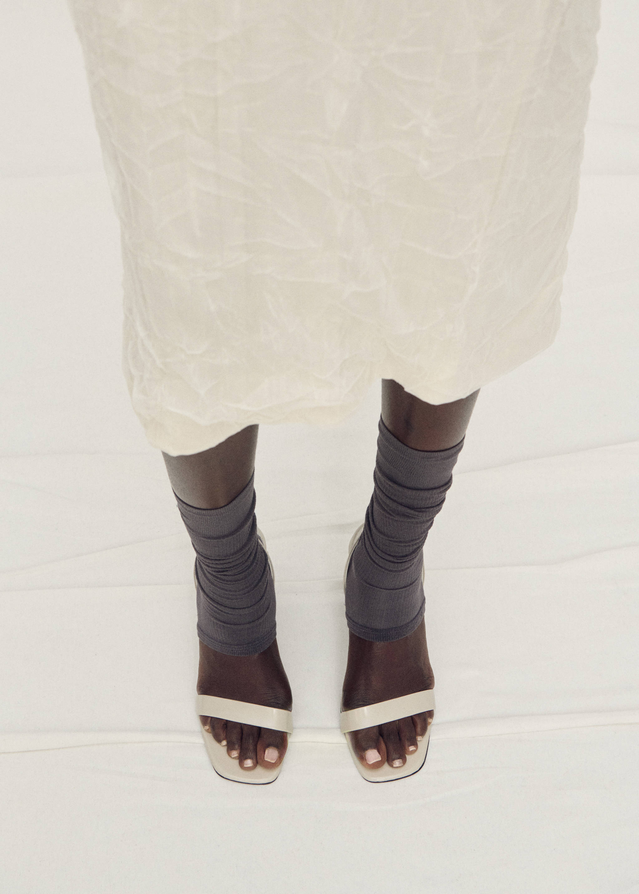 Leather wedge-heel sandals - Details of the article 9