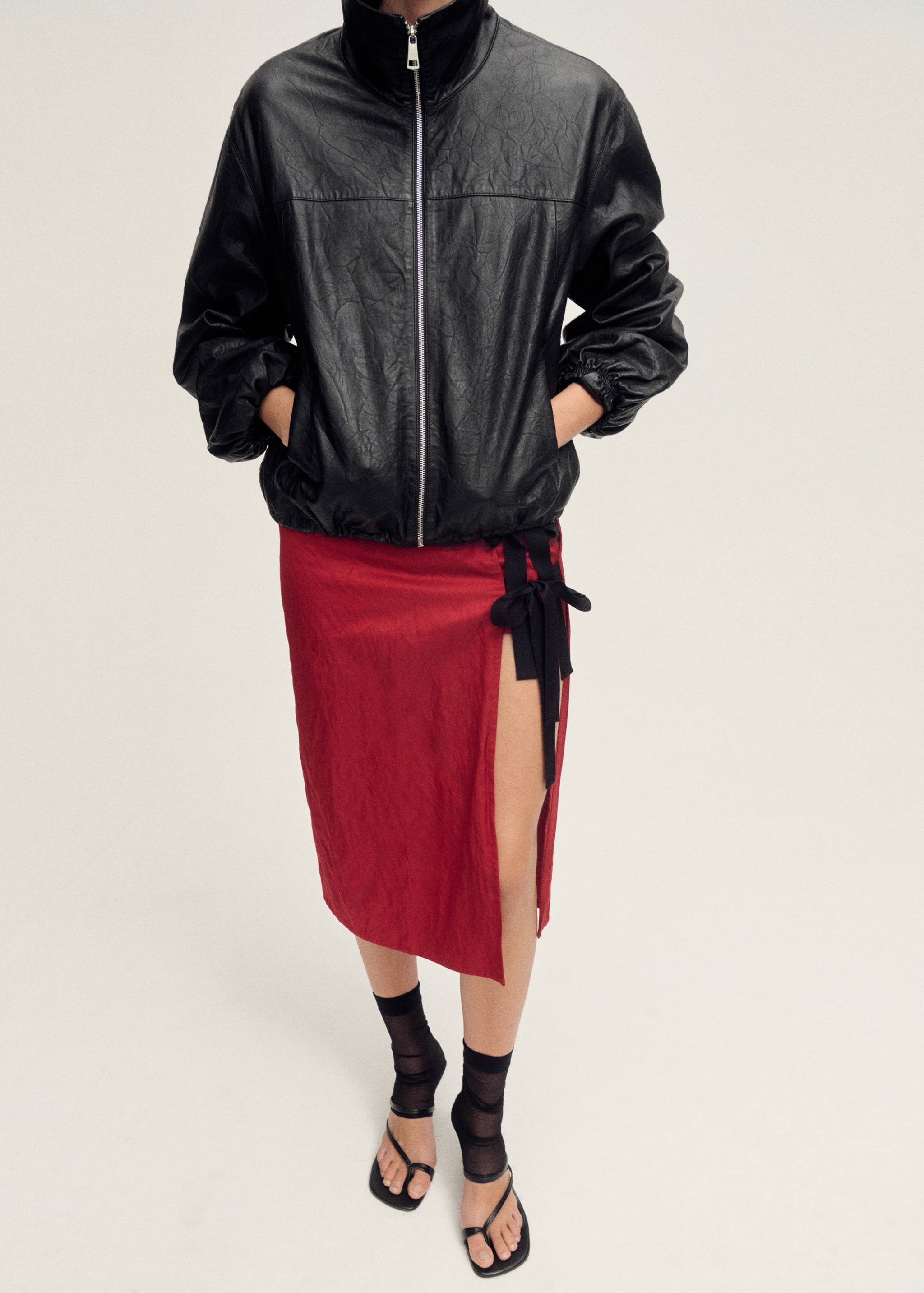 Multi-position textured skirt with bows - Medium plane