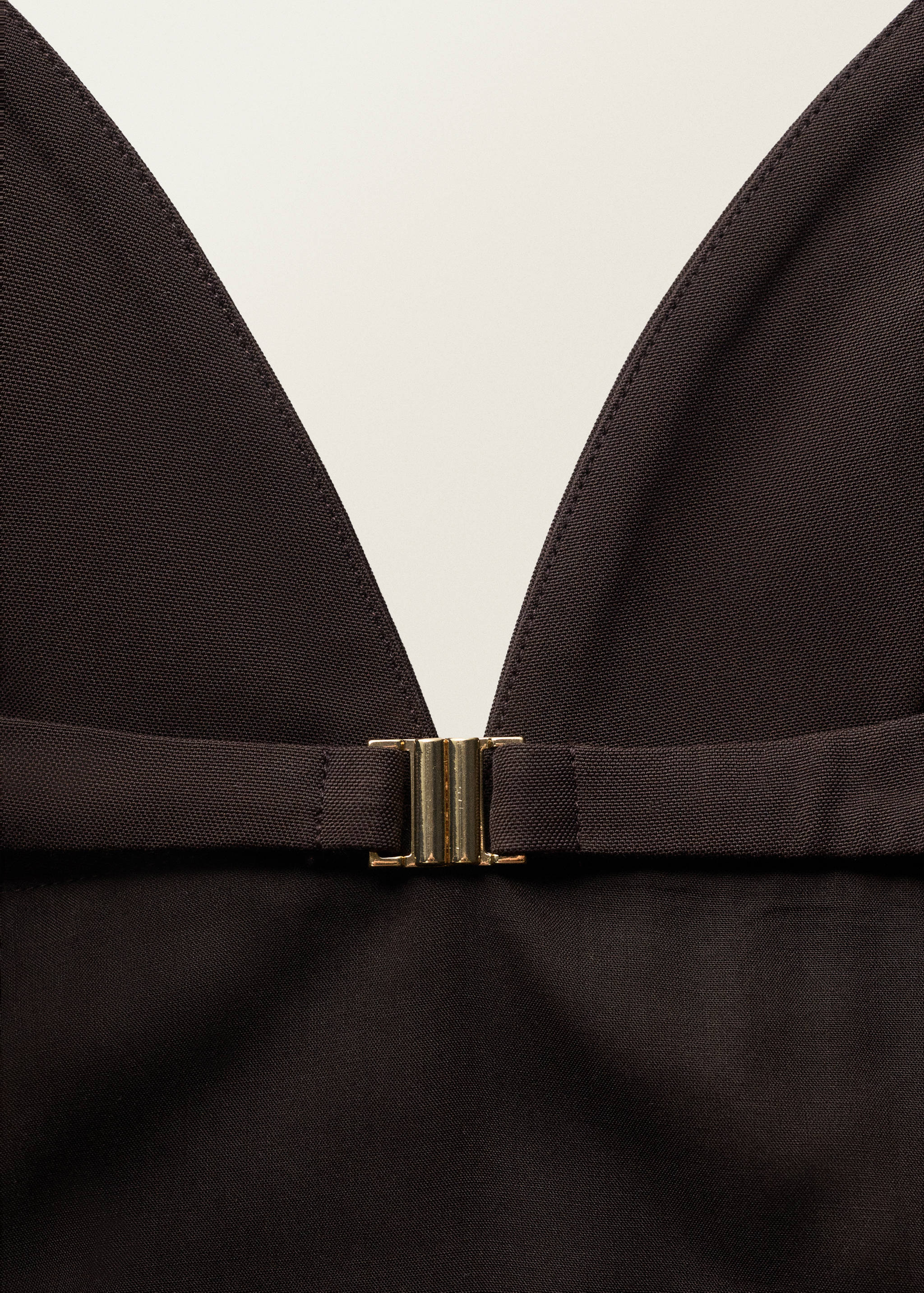 Ξώπλατο τοπ με V λαιμόκοψη - Λεπτομέρεια του προϊόντος 8