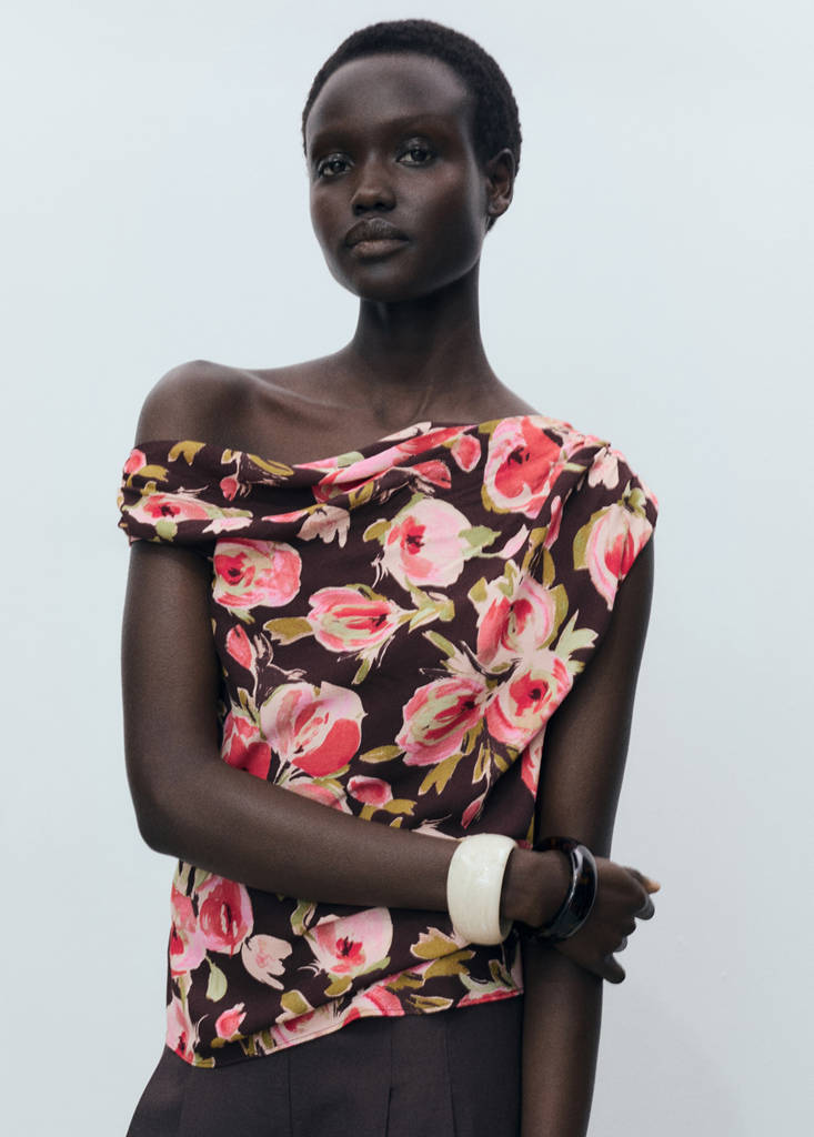 Floral blouse with asymmetrical neck — Brown