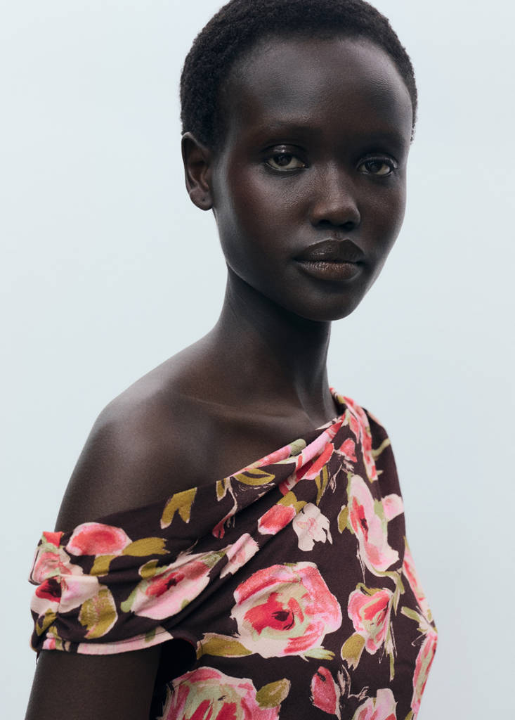 Floral blouse with asymmetrical neck — Brown