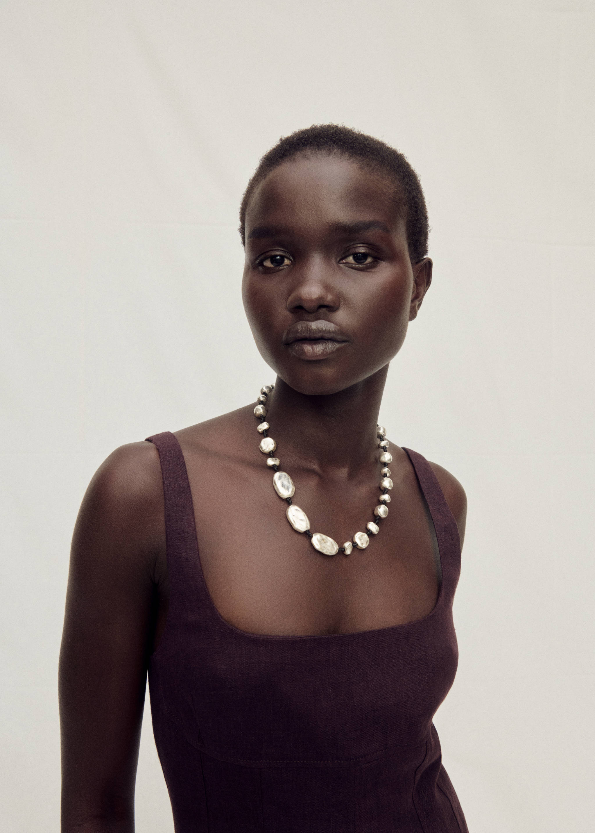 Vestido midi de linho com abertura - Pormenor do artigo 1