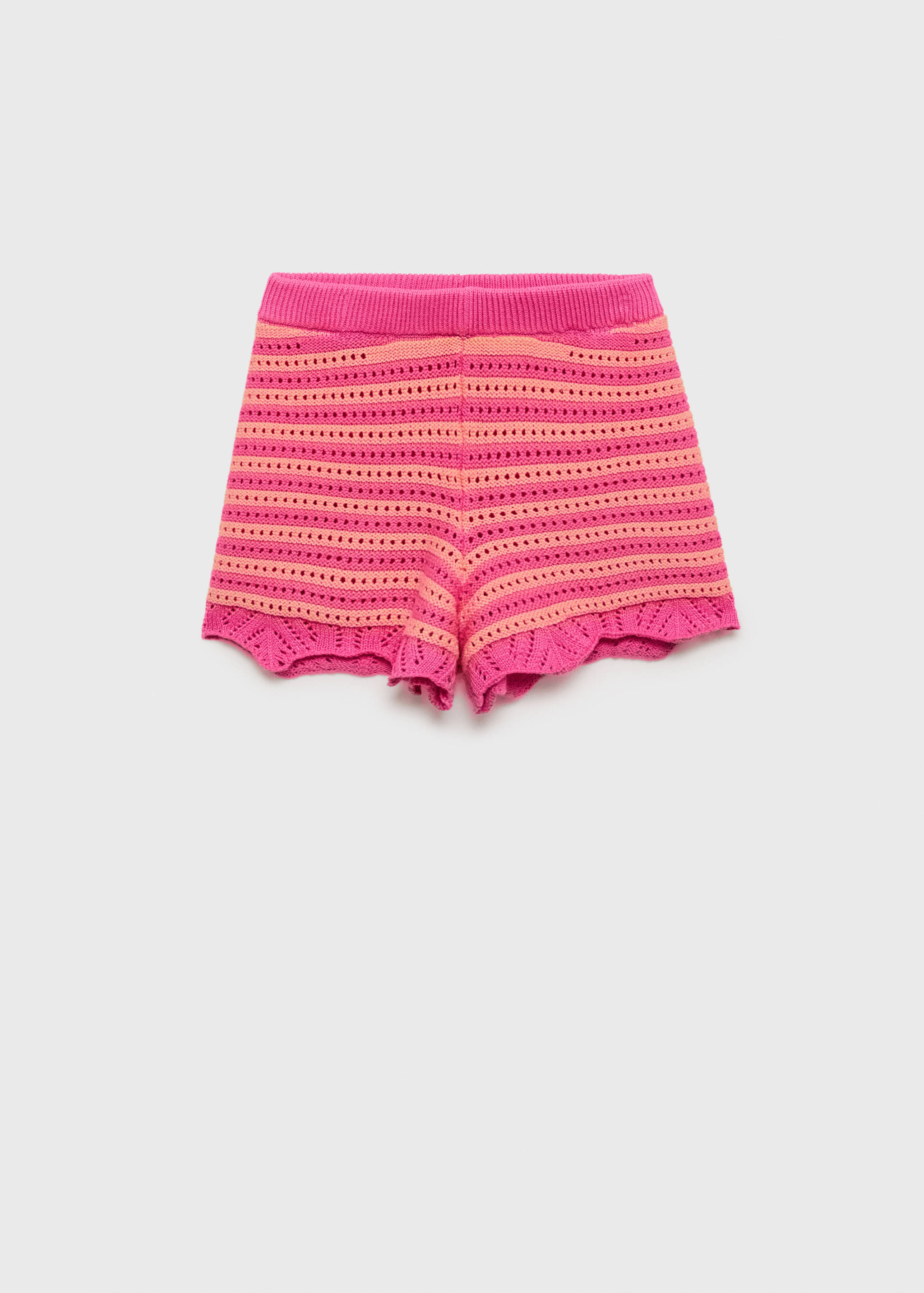 Contrasting crochet shorts - Article without model