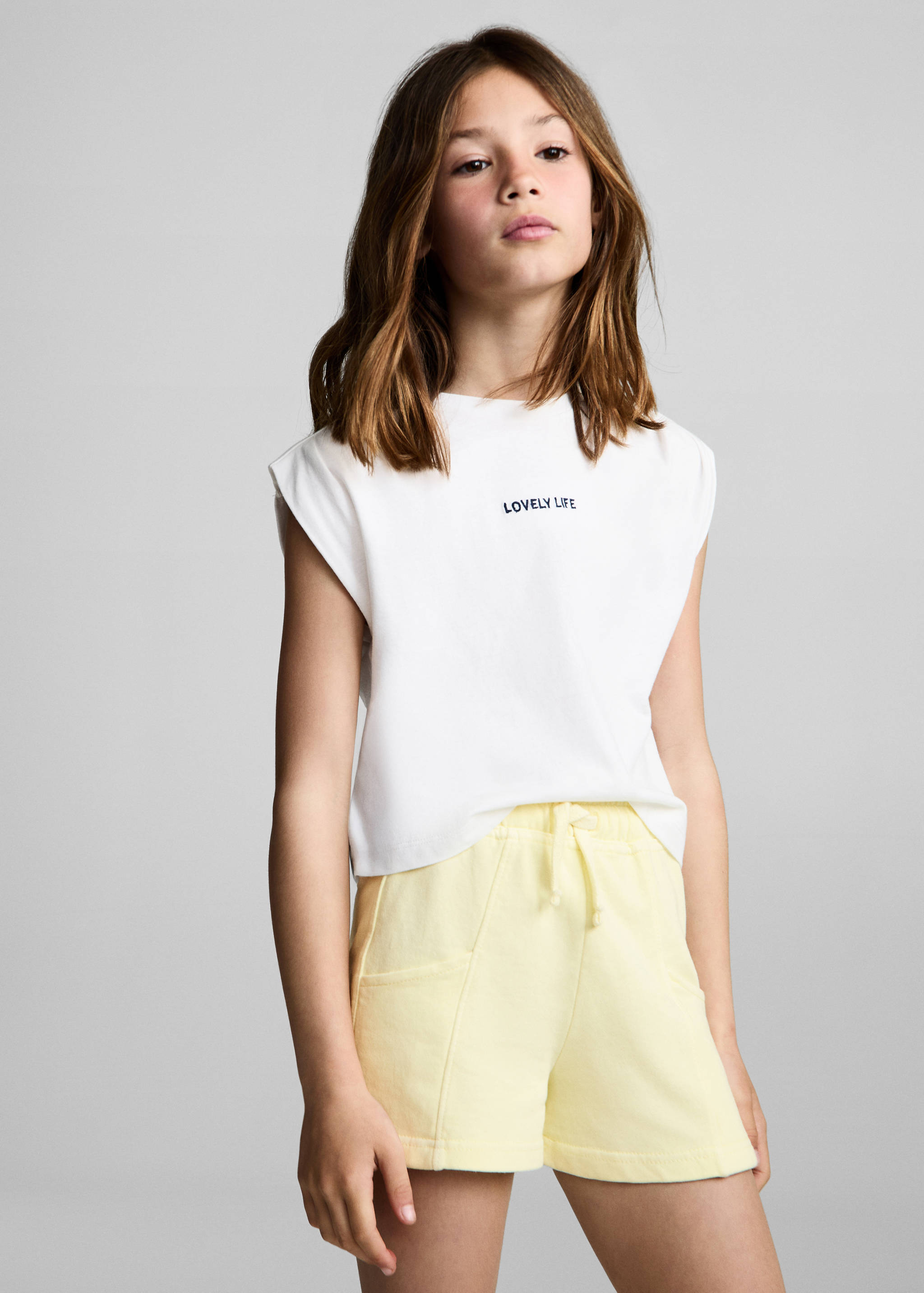 Cotton shorts with elastic waist - Medium plane