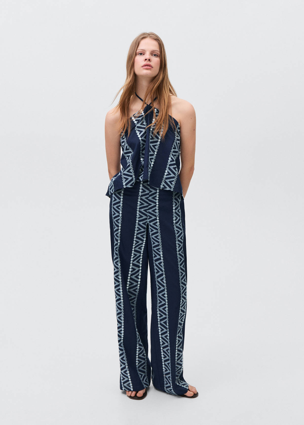 Embroidered straight-fit trousers — Navy