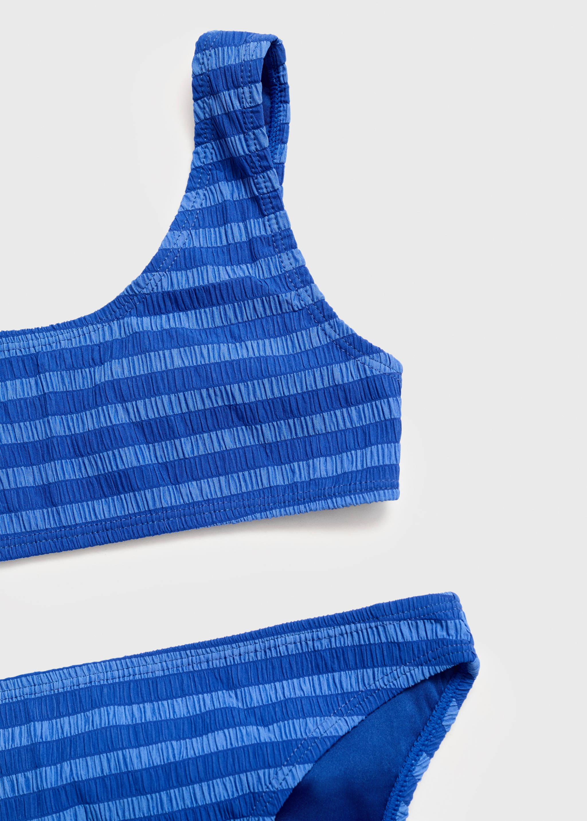 Gestreepte bikini - Detail van het artikel 8