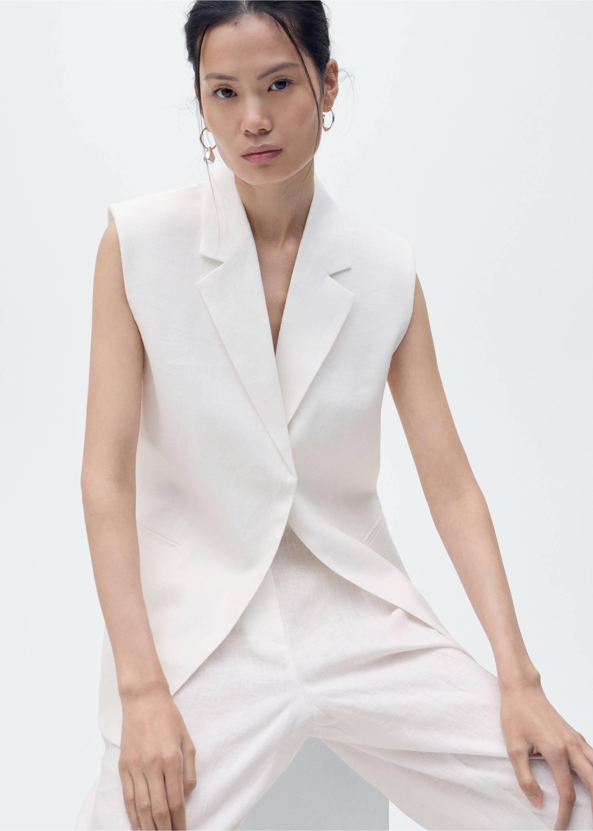 Linen suit waistcoat - Details of the article 2, Off White. Ref: 87088639-00.