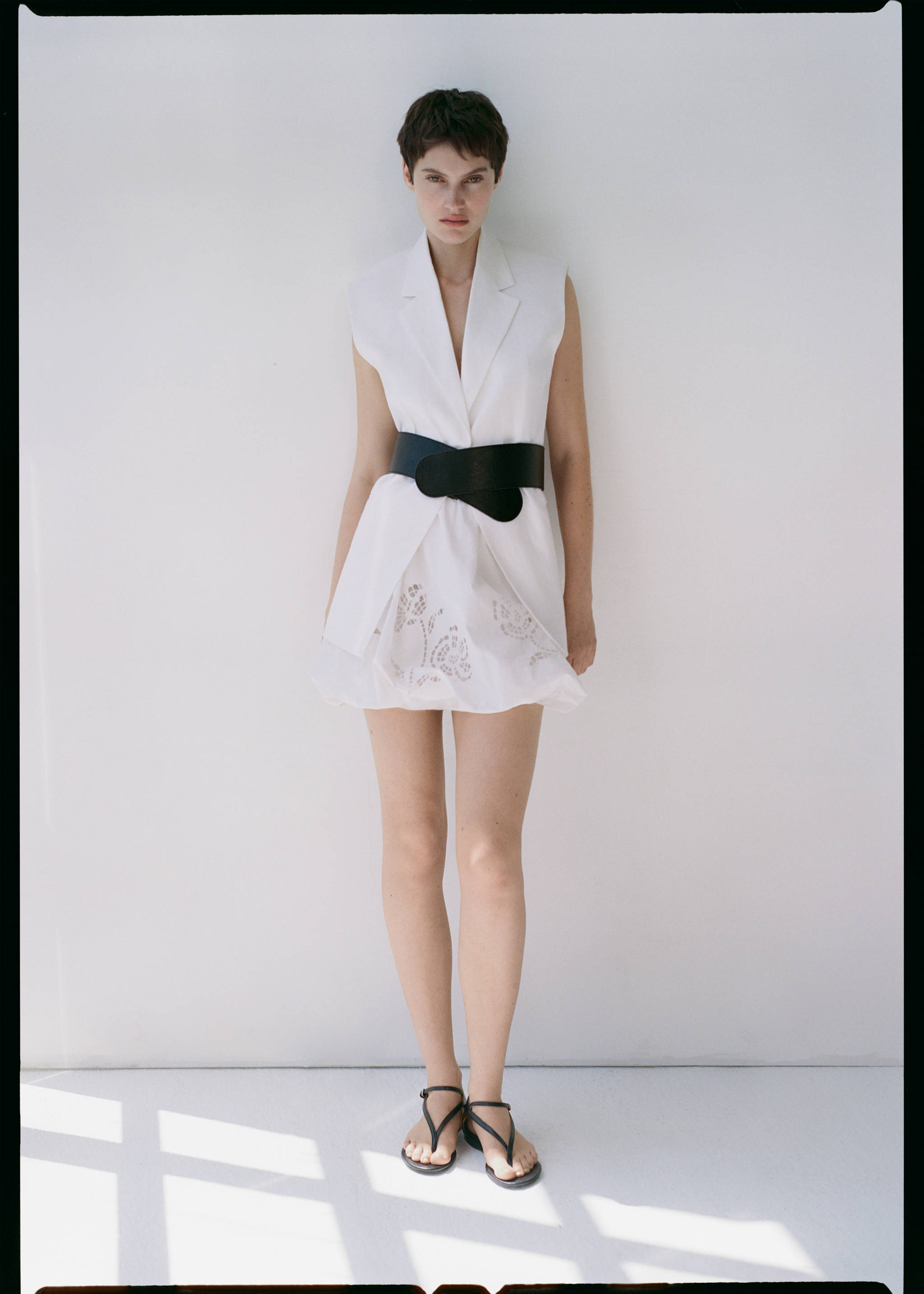 Linen suit waistcoat - Details of the article 9, Off White. Ref: 87088639-00.