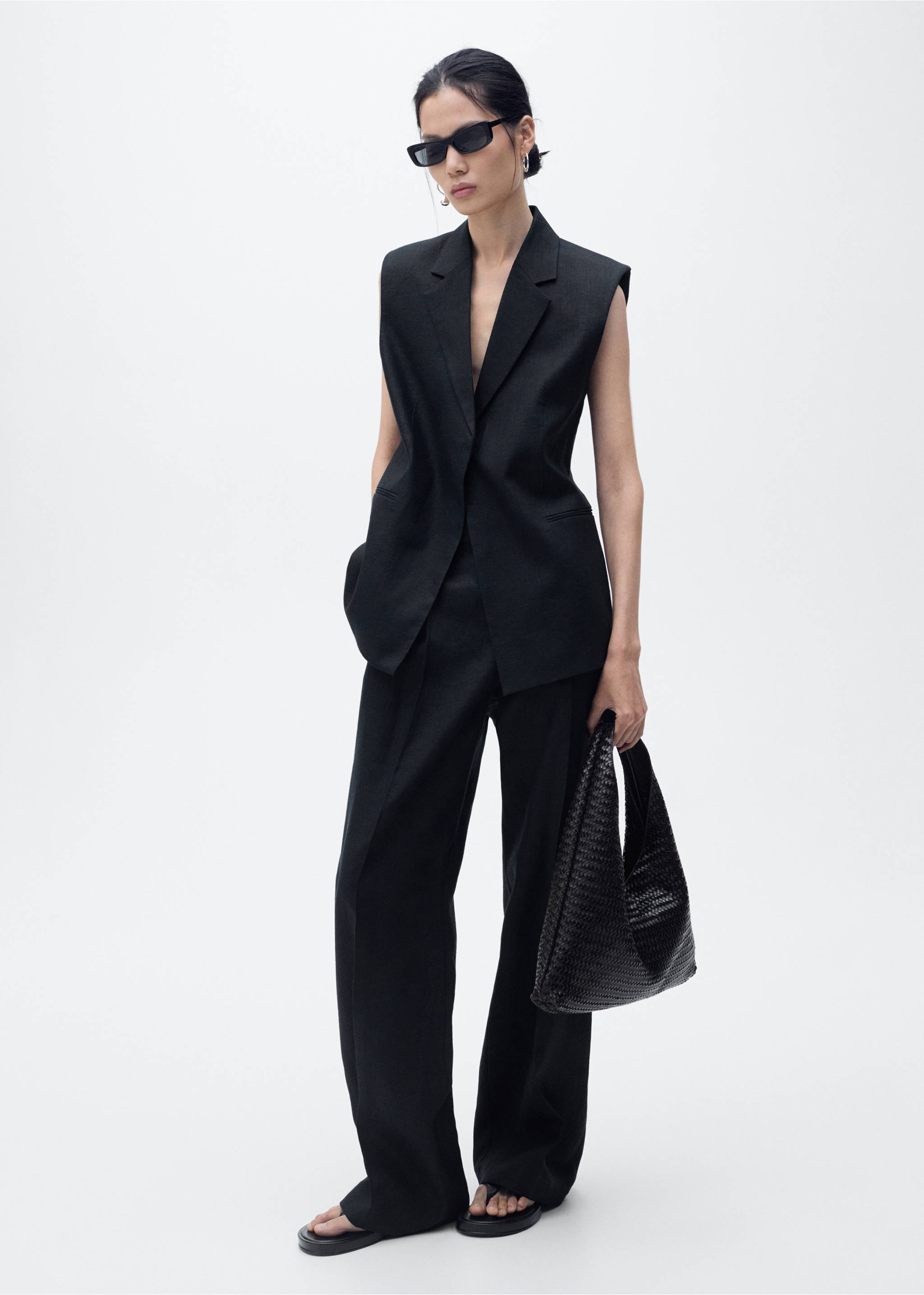 Chaleco traje lino - Plano general, Negro. Ref: 87088639-00.