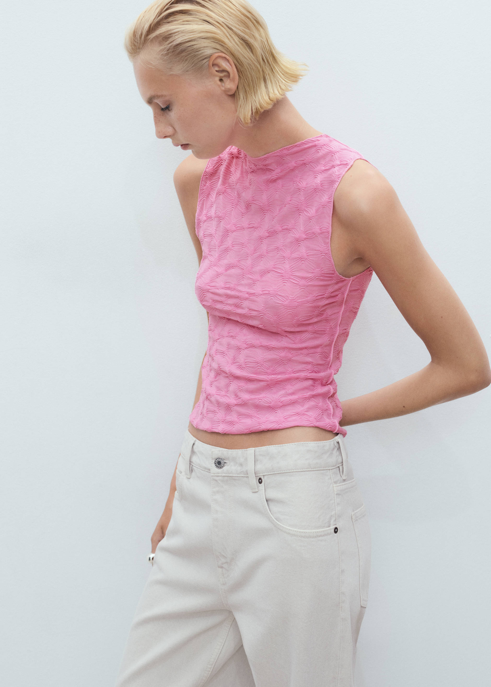 Fitted top with gathered shoulder - Medium plane