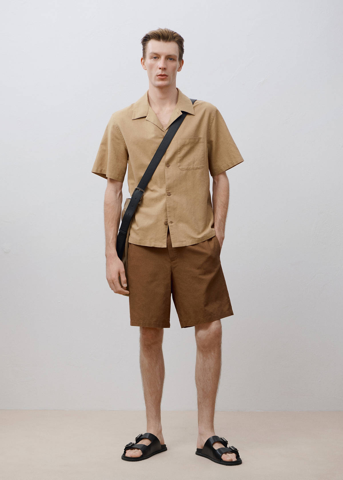 Cotton-linen blend bermuda shorts — Tobacco Brown