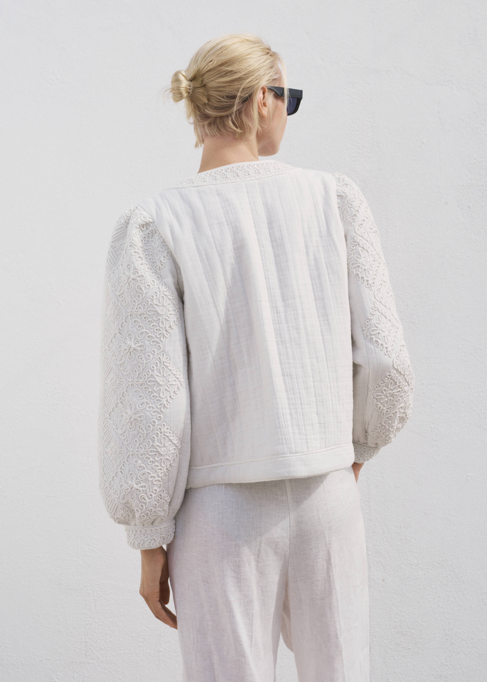 Embroidered cotton jacket - Reverse of the article