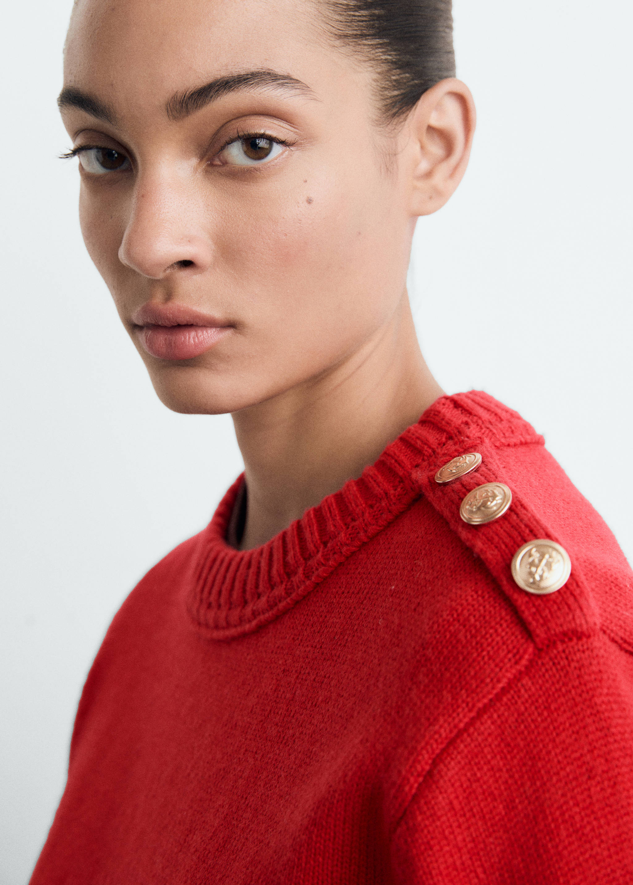 Knitted sweater with jewel buttons - Details of the article 1