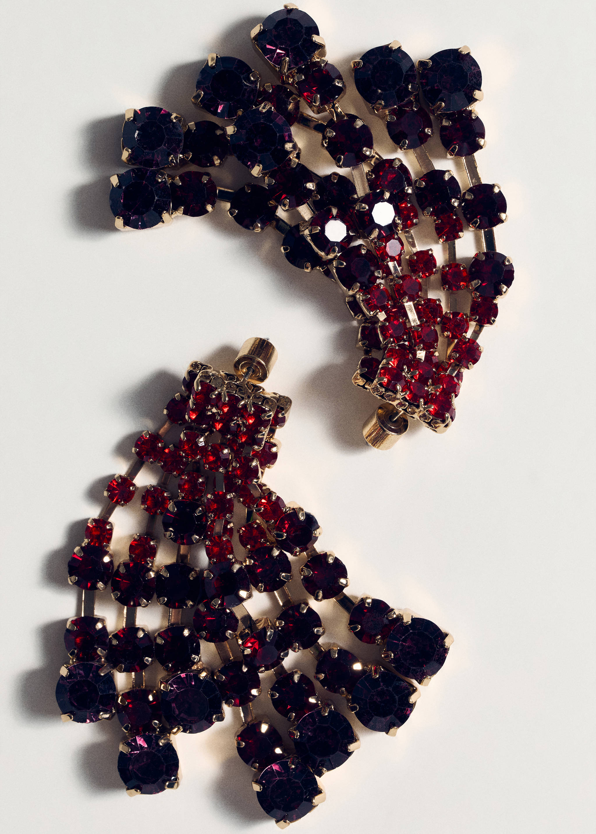 Cascade earrings with faceted crystals - Details of the article 5