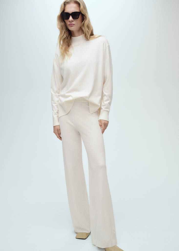 Perkins neck knitted sweater — Ecru