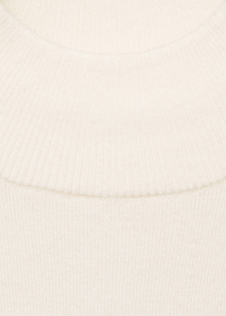 Perkins neck knitted sweater — Ecru
