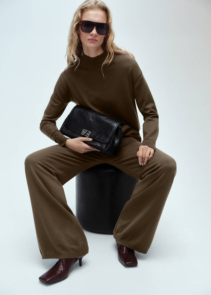 Perkins neck knitted sweater — Khaki