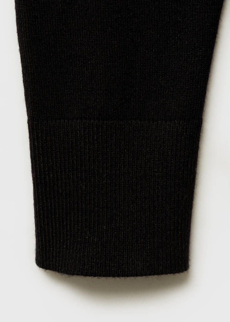 Perkins neck knitted sweater — Black