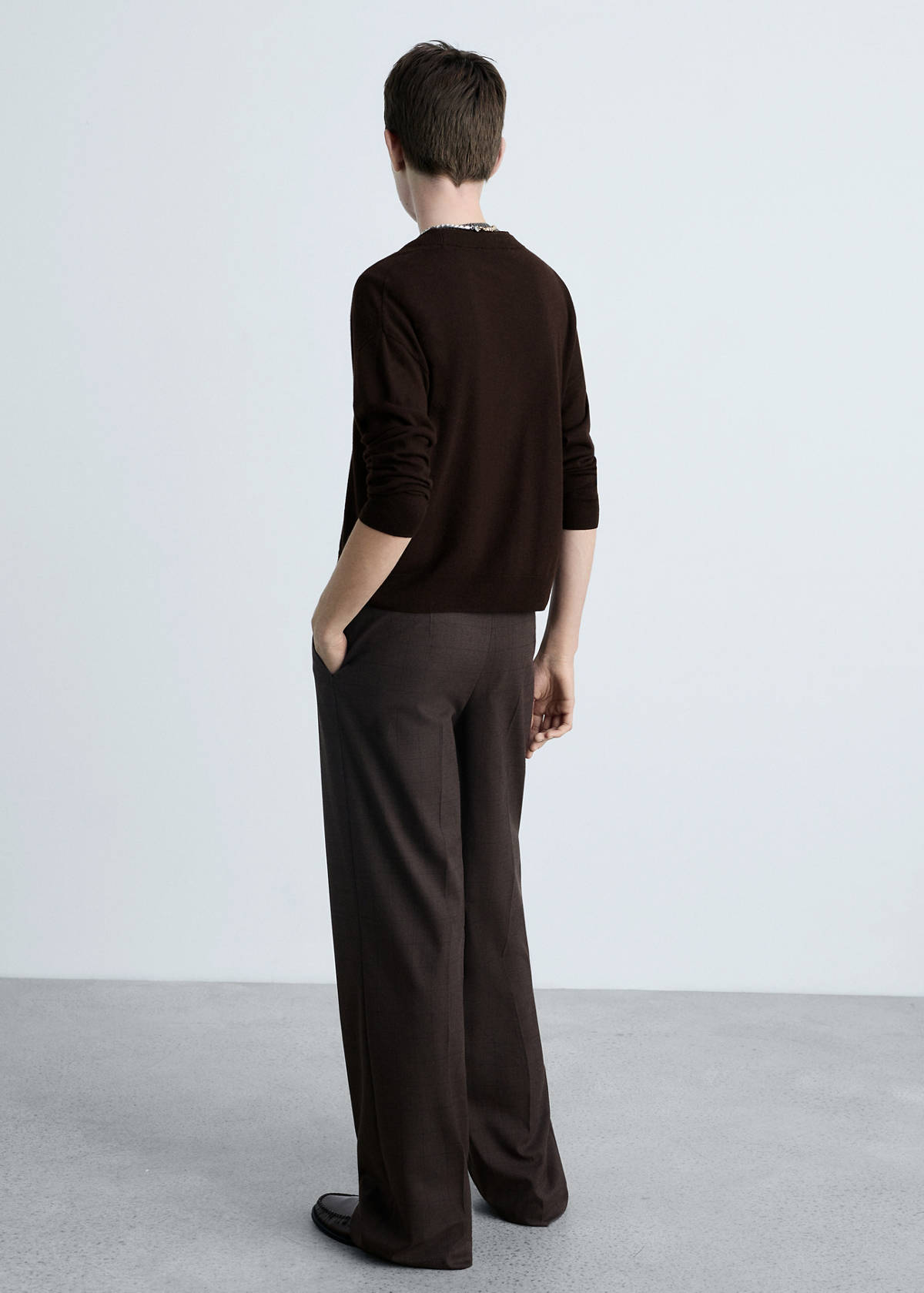 V-neck knitted cardigan — Chocolate