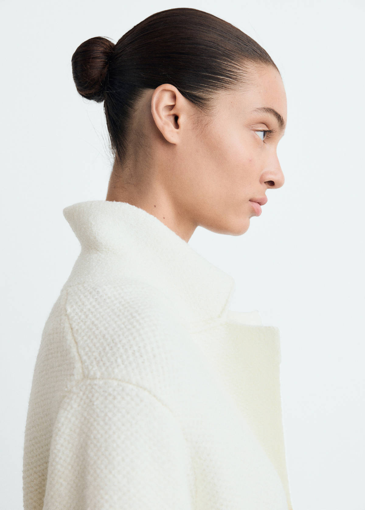 Knitted coat with pockets — Ecru