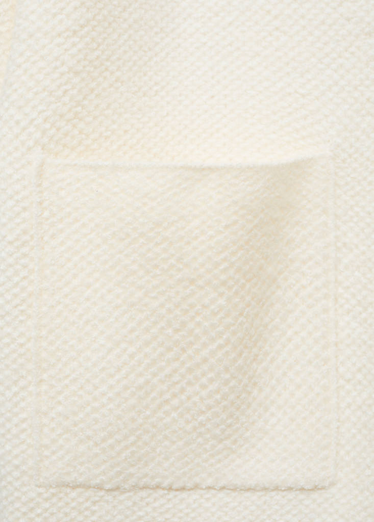 Knitted coat with pockets — Ecru