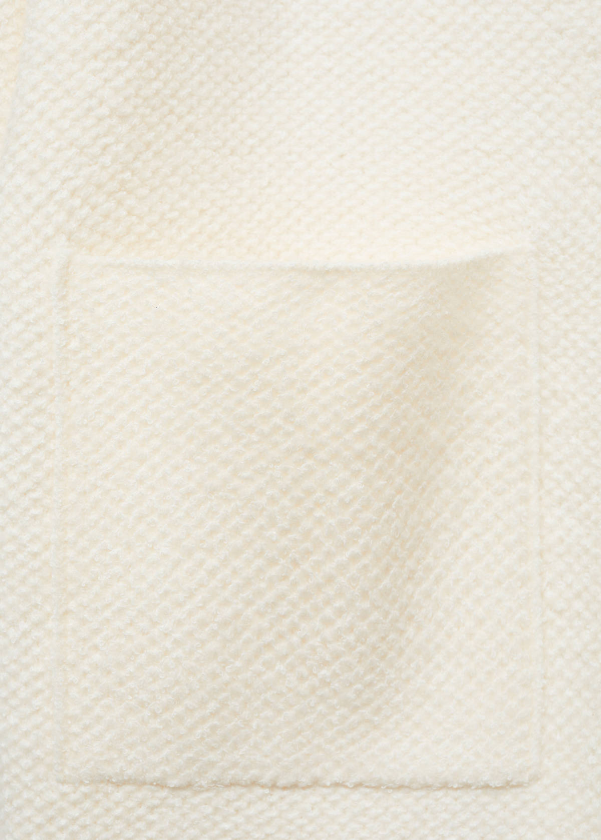 Knitted coat with pockets — Ecru