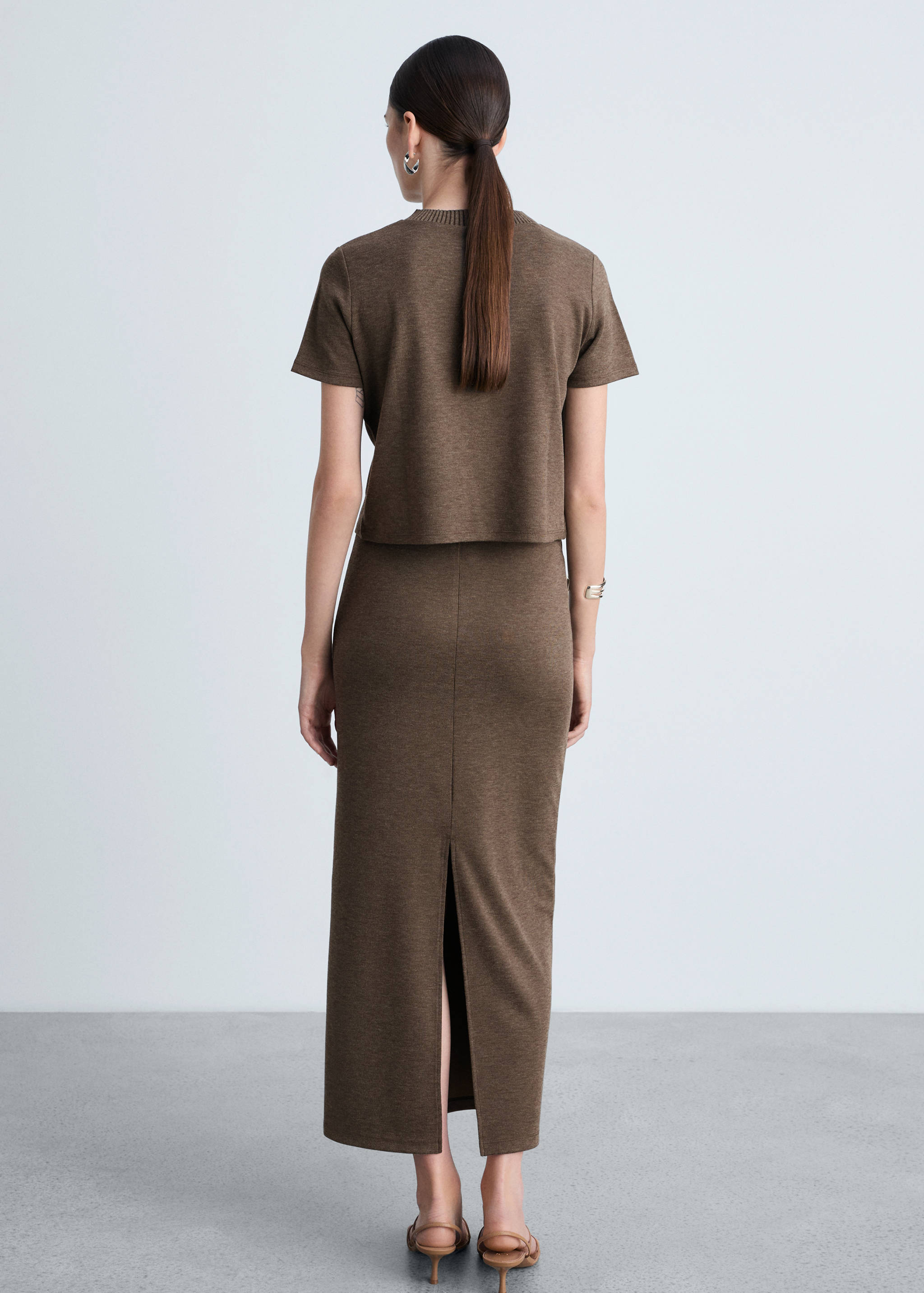 Short-sleeve knitted t-shirt - Reverse of the article