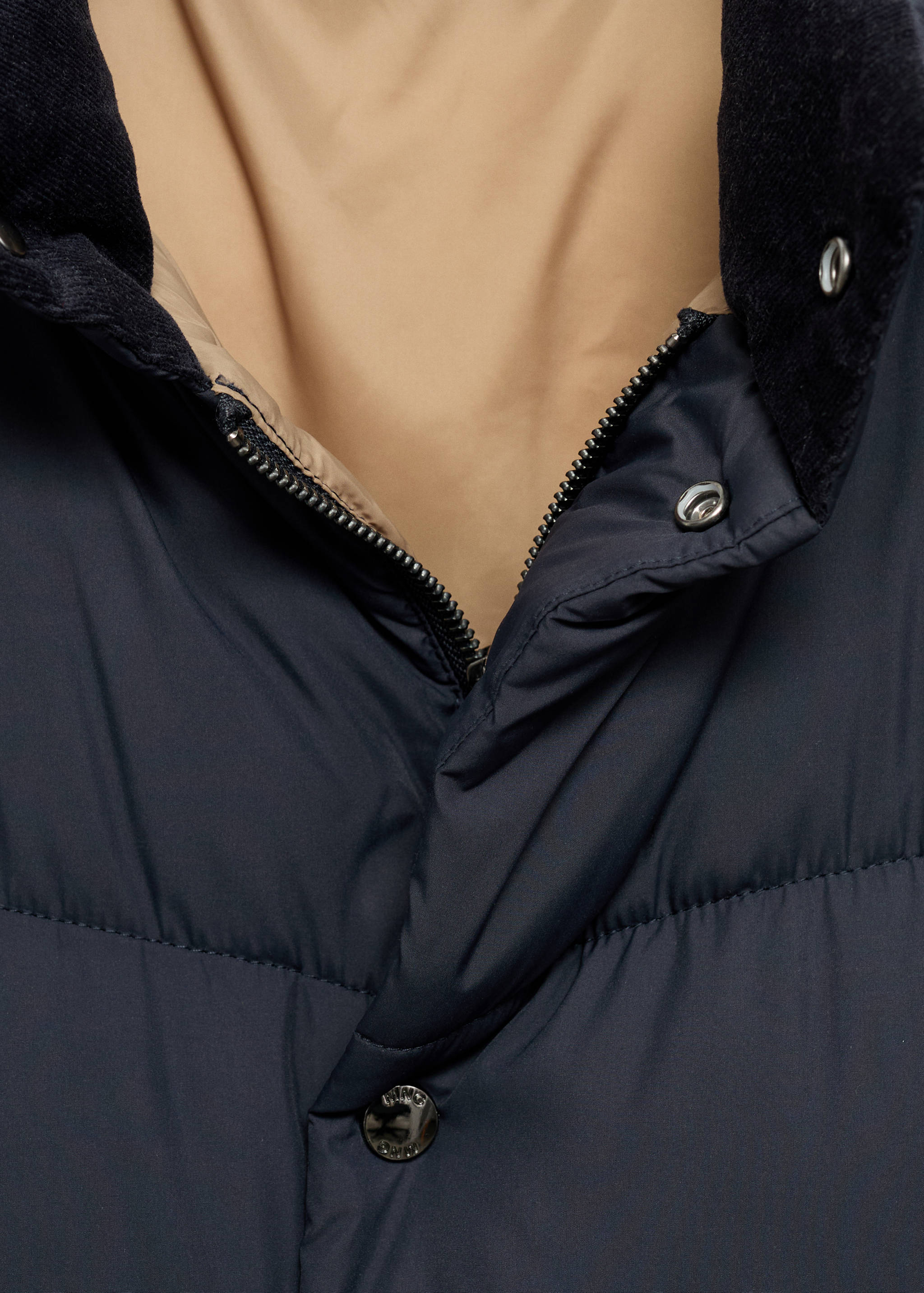 Water-repellent quilted anorak - Details of the article 8
