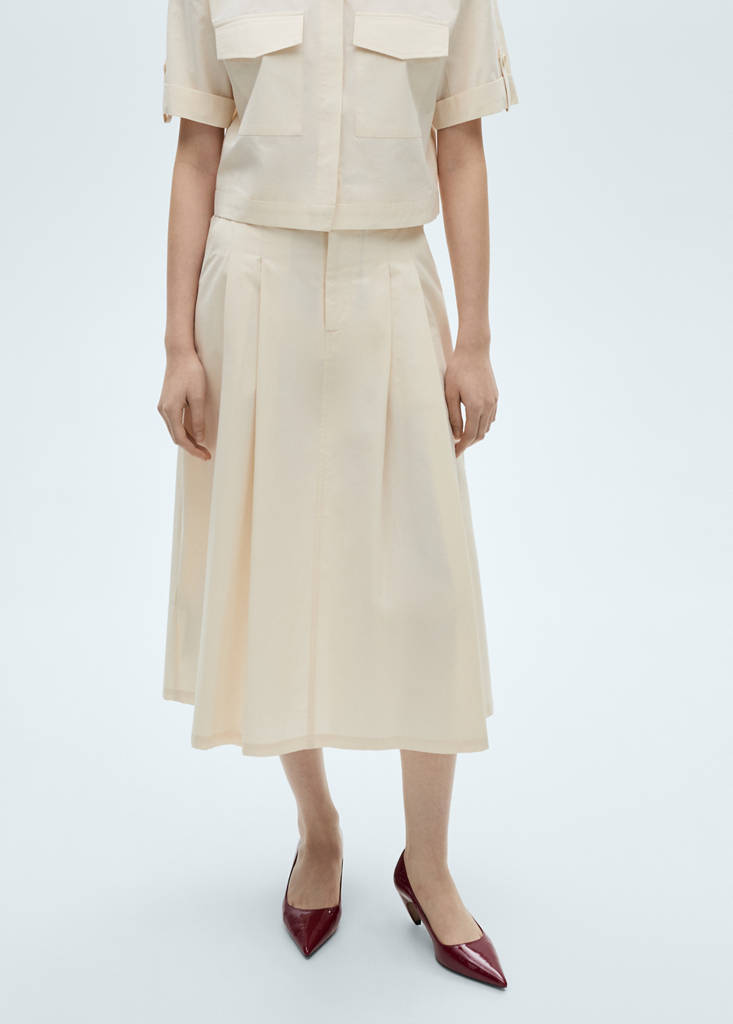 Pleated midi-skirt