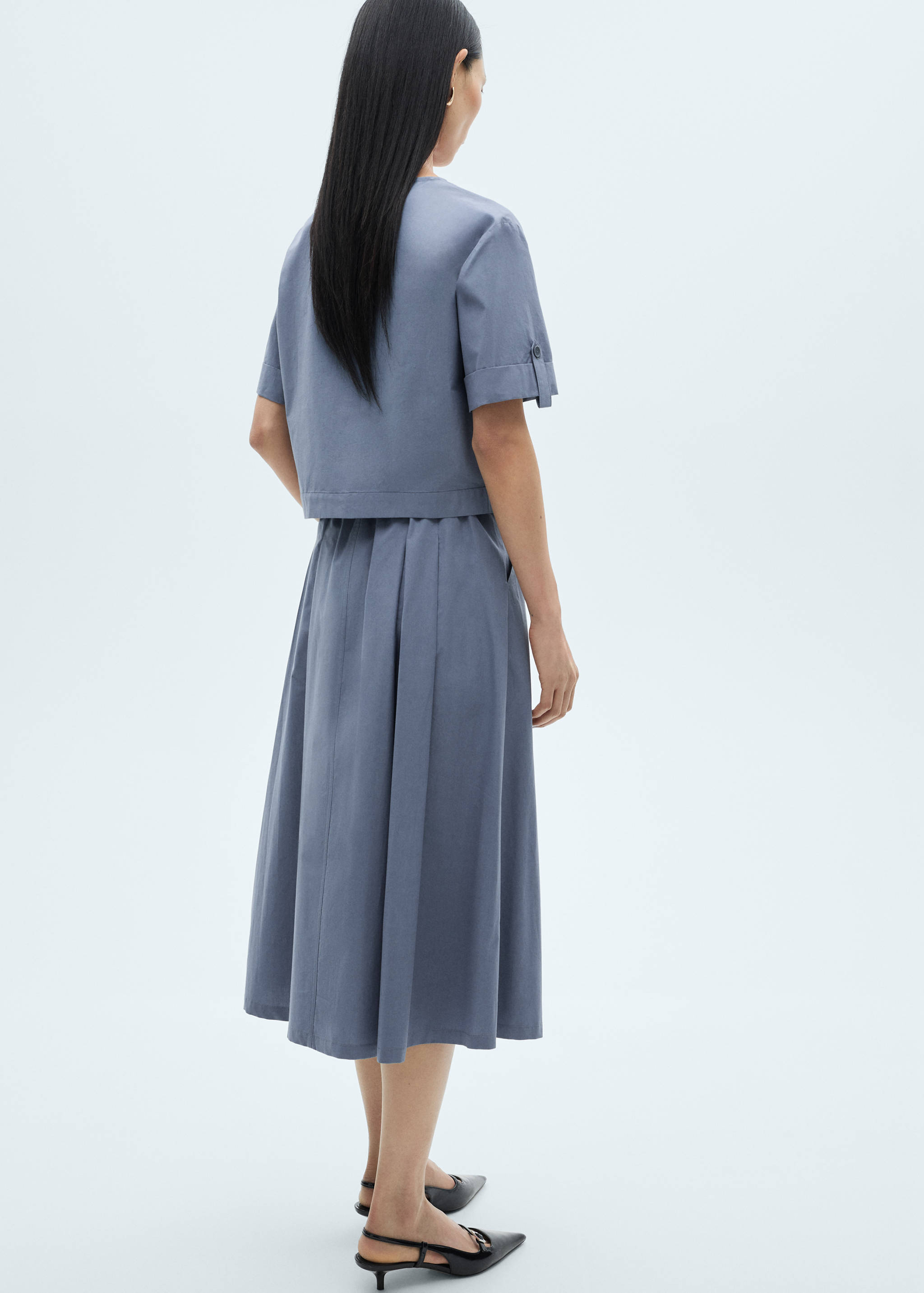 Pleated midi-skirt - Reverse of the article