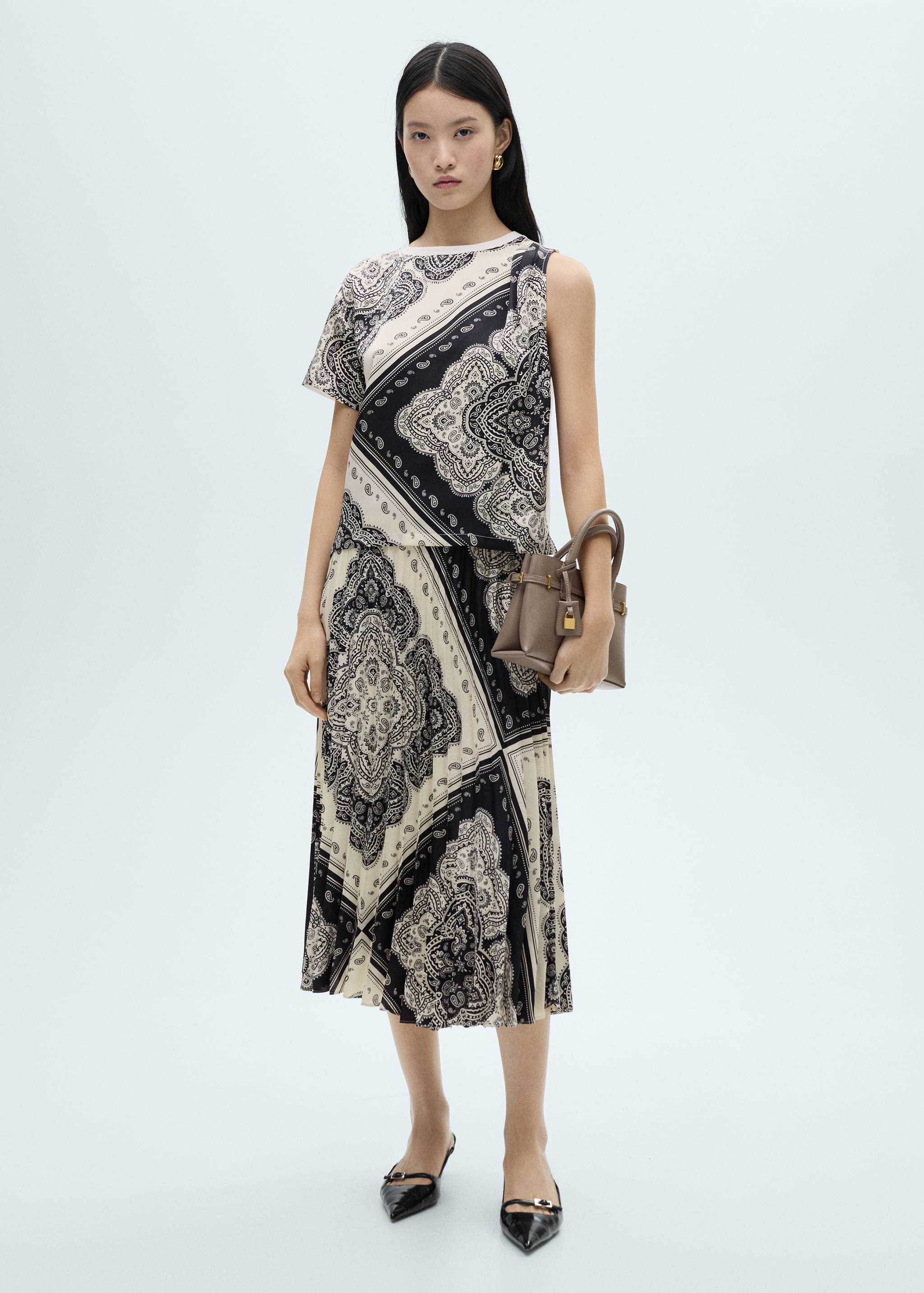 Asymmetrical paisley print t-shirt - General plane