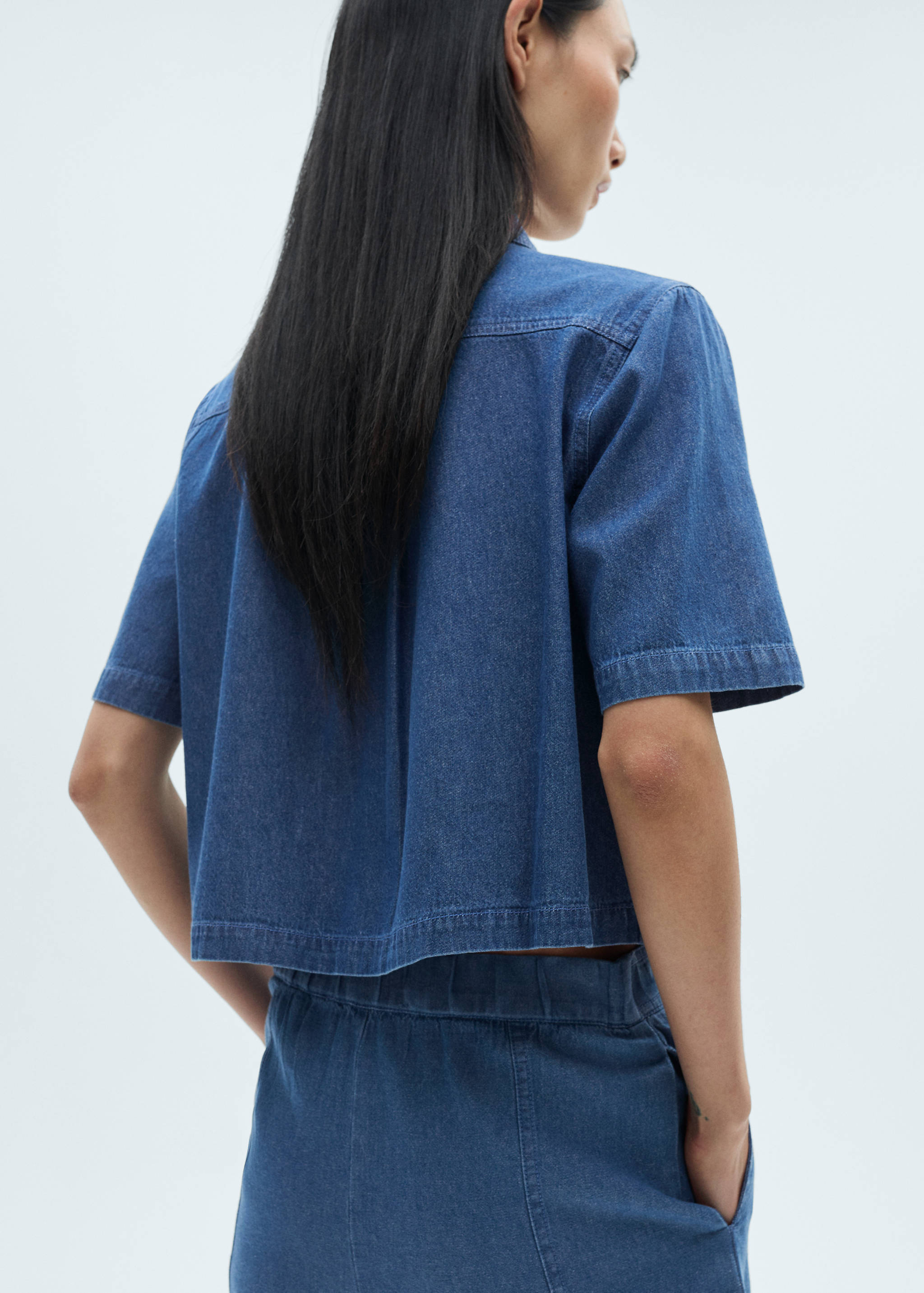 Cropped denim shirt - Reverse of the article