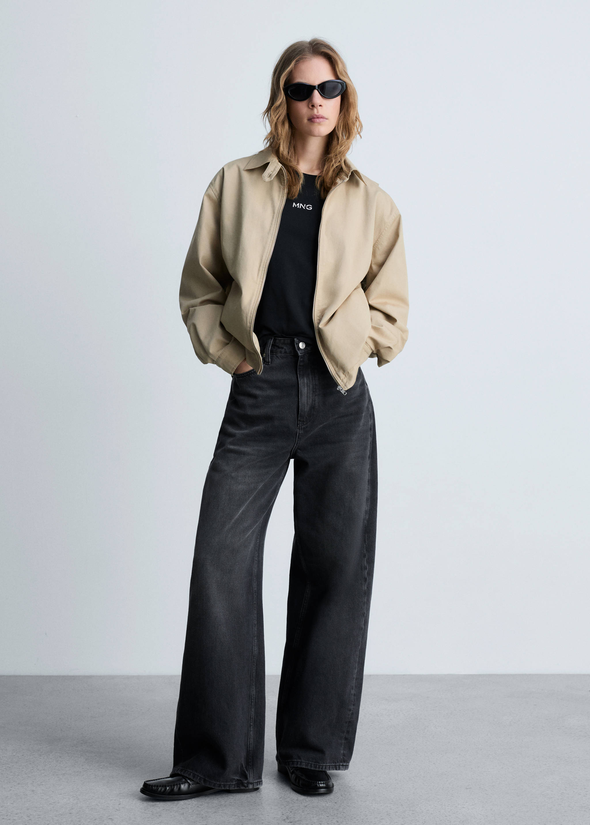 Хлопковая майка с логотипом - Общий план