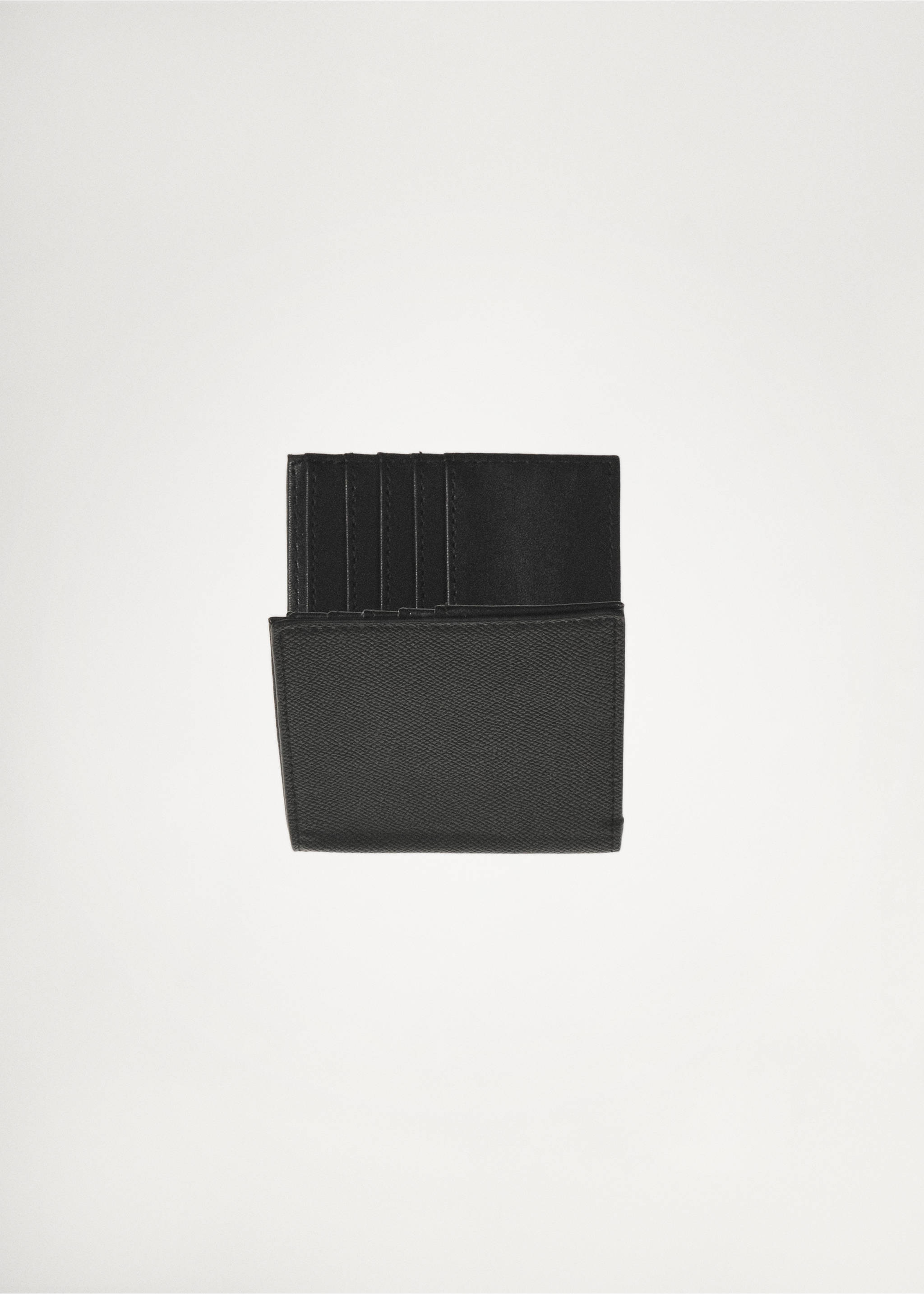Portefeuille avec effet grainé - Détail de l'article 5, Noir. Ref: 87090603-00.