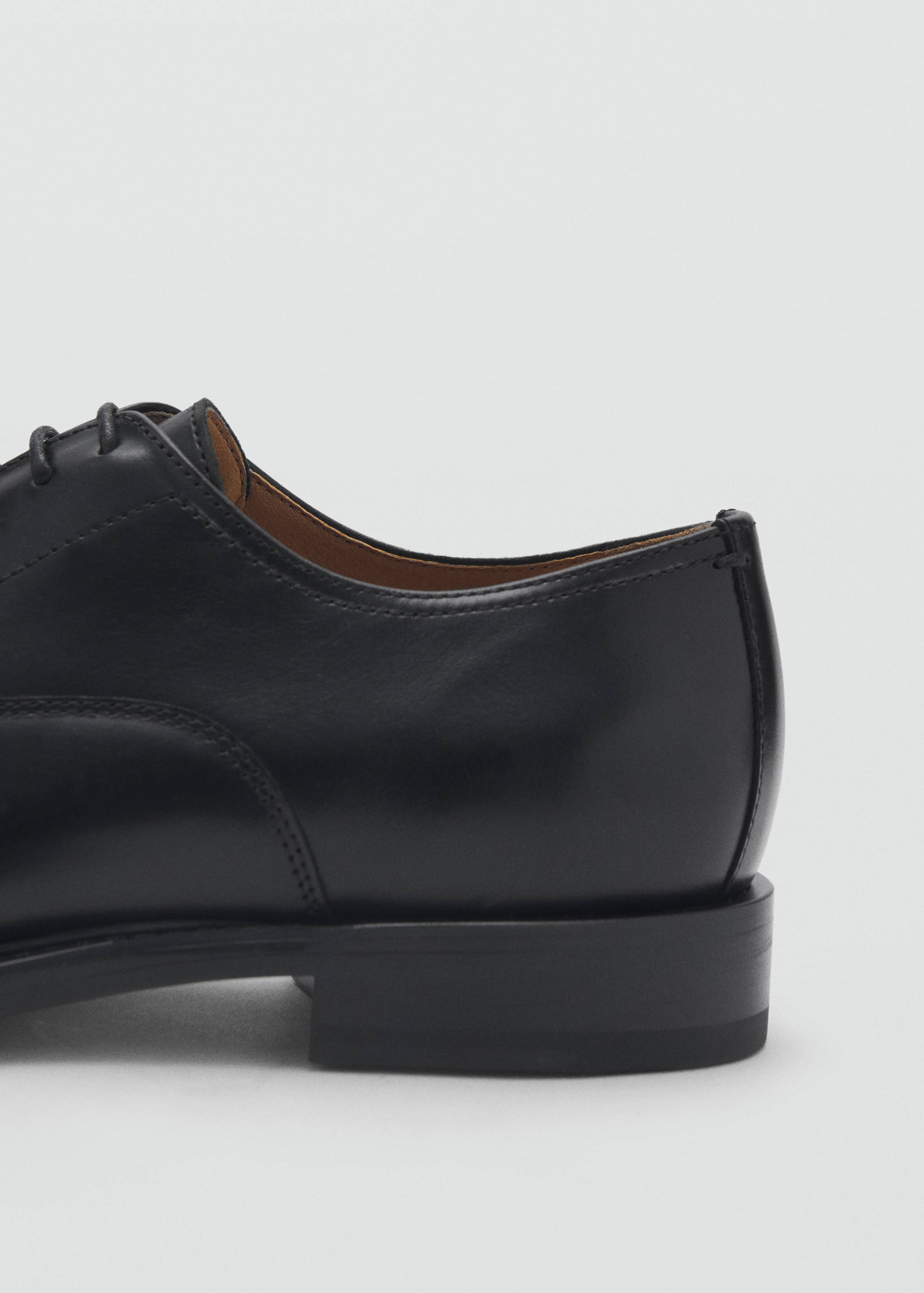 Oxford style leather shoe - Details of the article 1