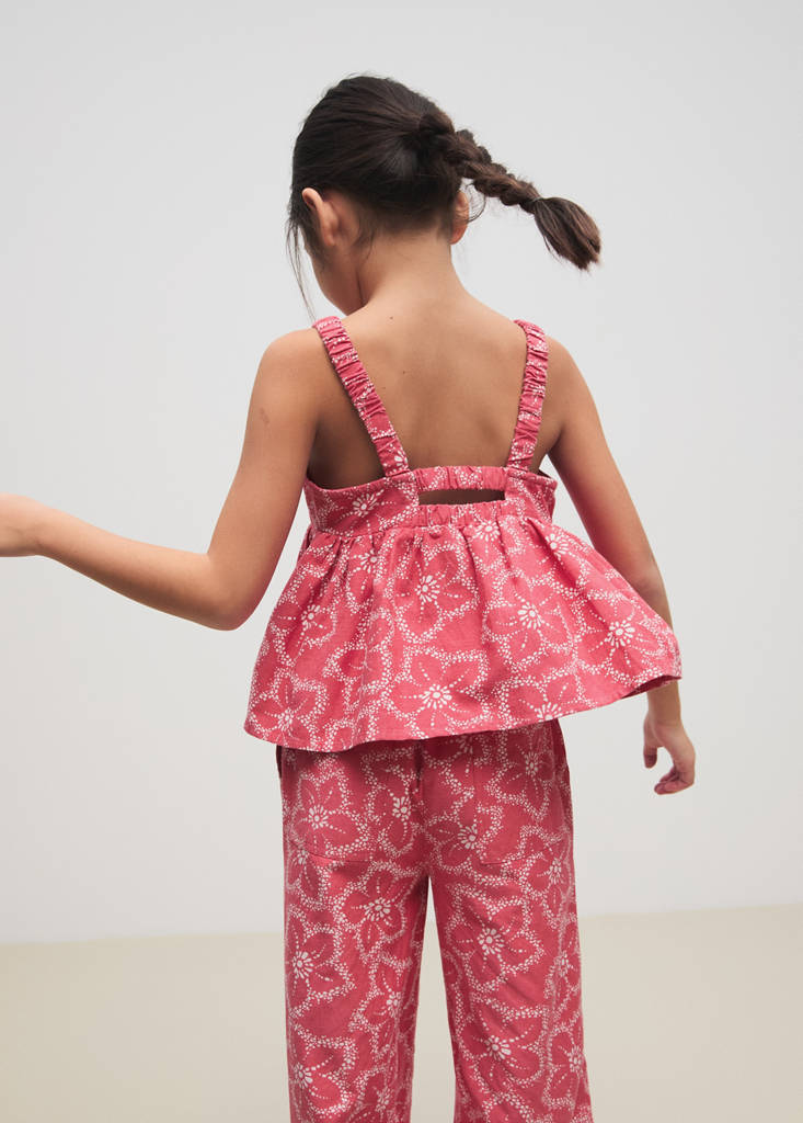 Floral print blouse — Strawberry